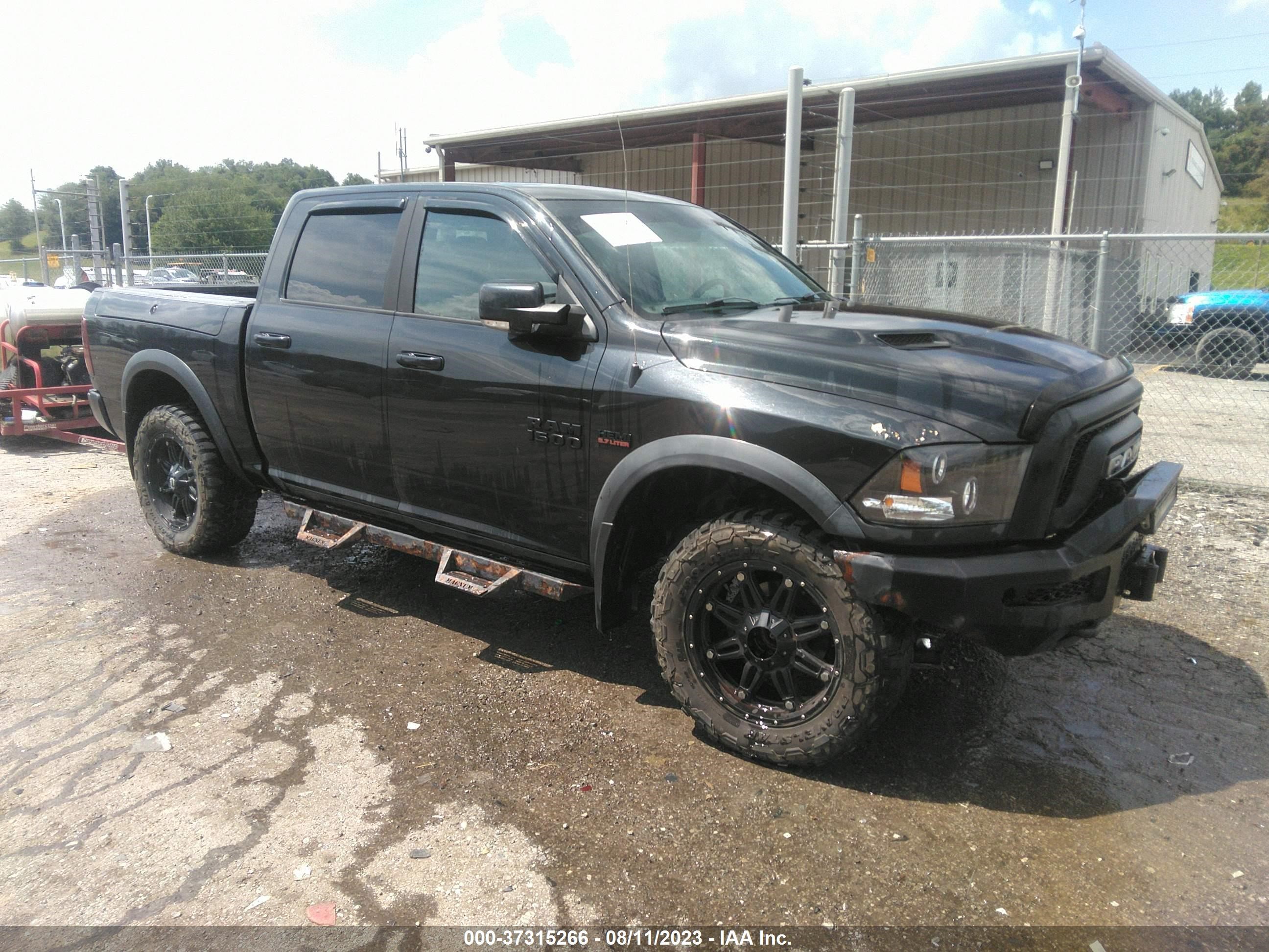 RAM 1500 2015 1c6rr7yt3fs751165