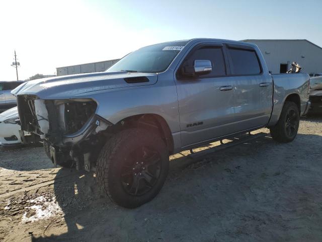 RAM 1500 BIG H 2020 1c6rreft8ln396155