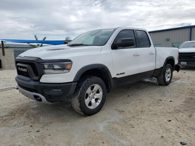 RAM 1500 2019 1c6srfet8kn844854