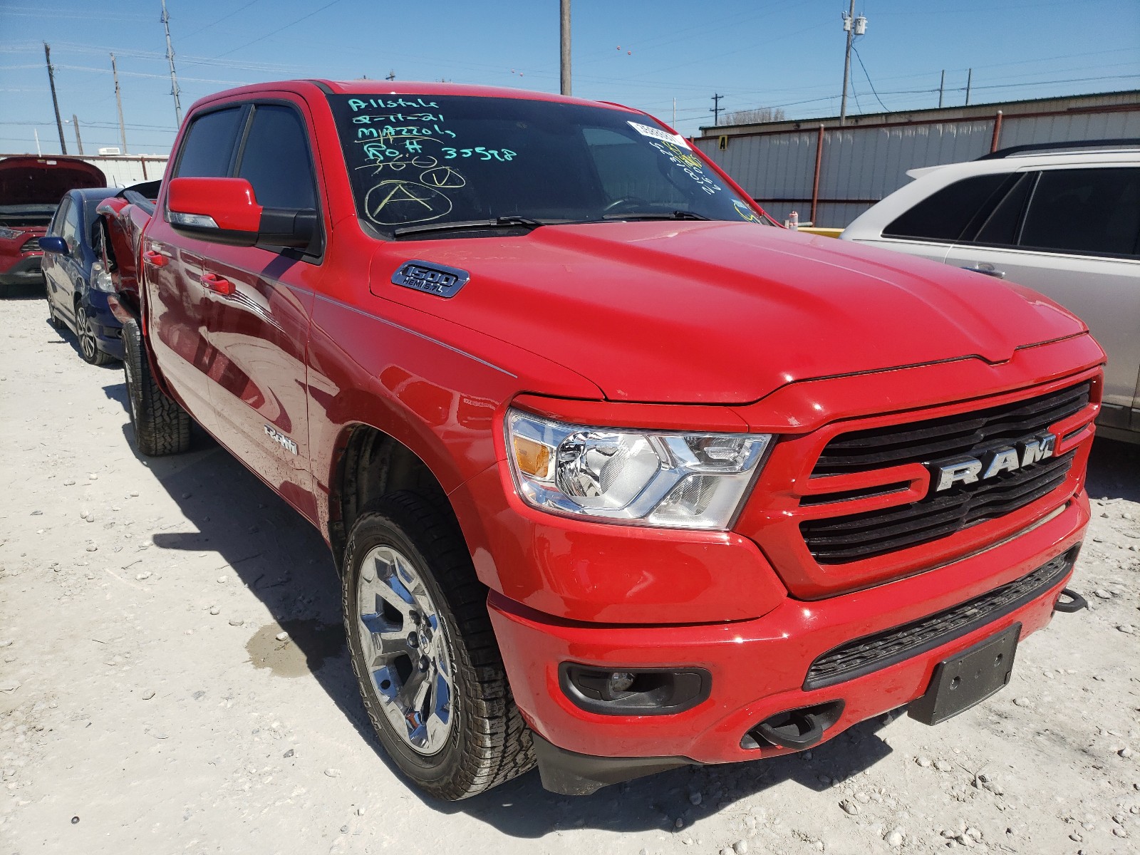 RAM 1500 BIG H 2020 1c6srfft4ln181105