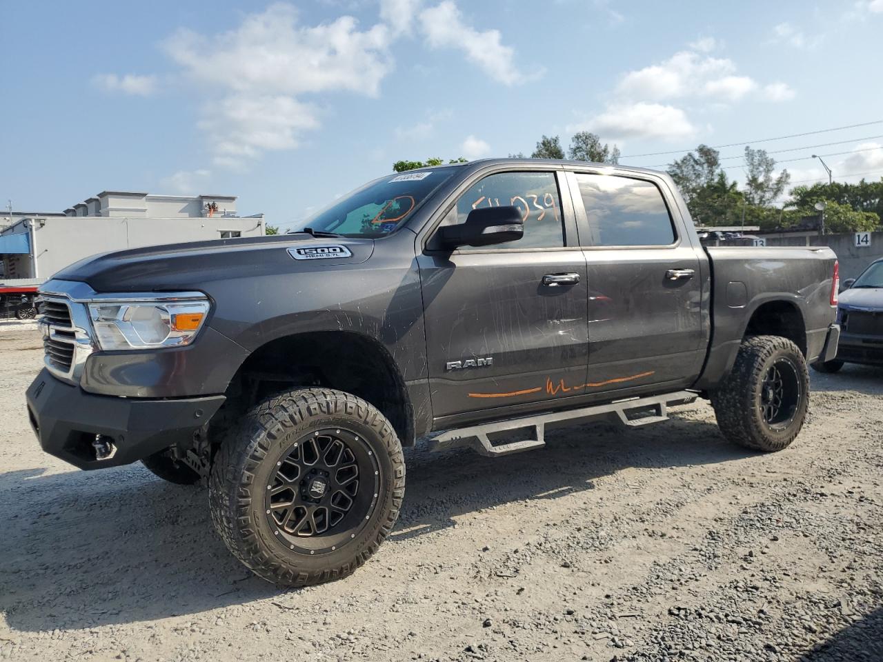 RAM 1500 2019 1c6srfft9kn865937