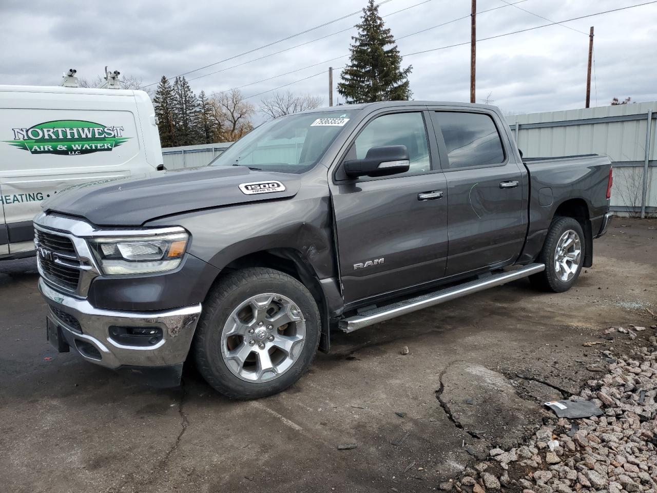 RAM 1500 2019 1c6srfftxkn524272