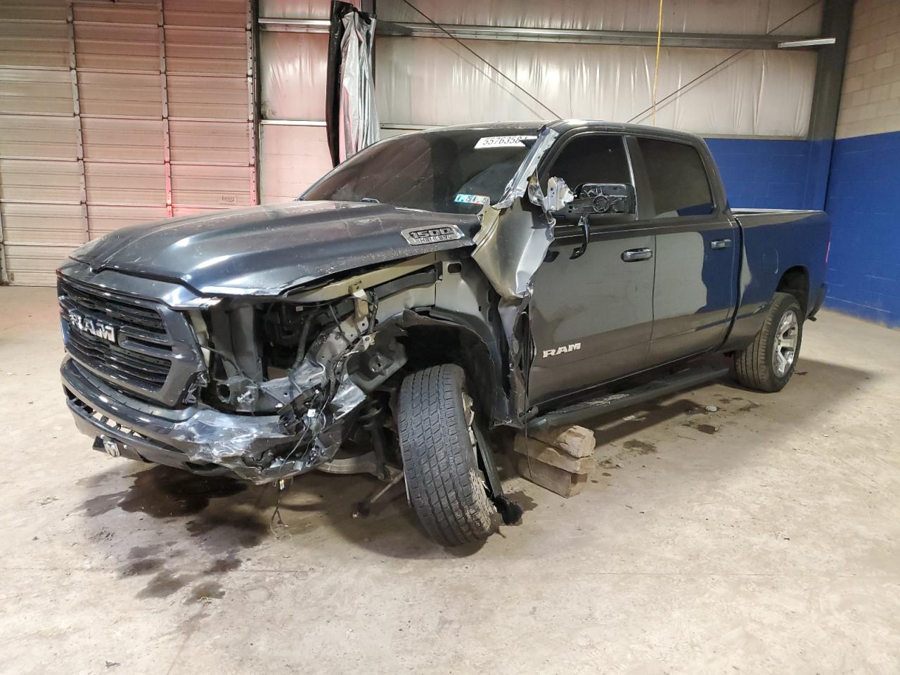 RAM 1500 2019 1c6srfmt6kn923165