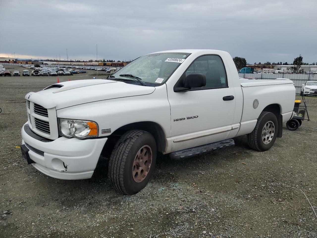 DODGE RAM 2005 1d3ha16d45j504799