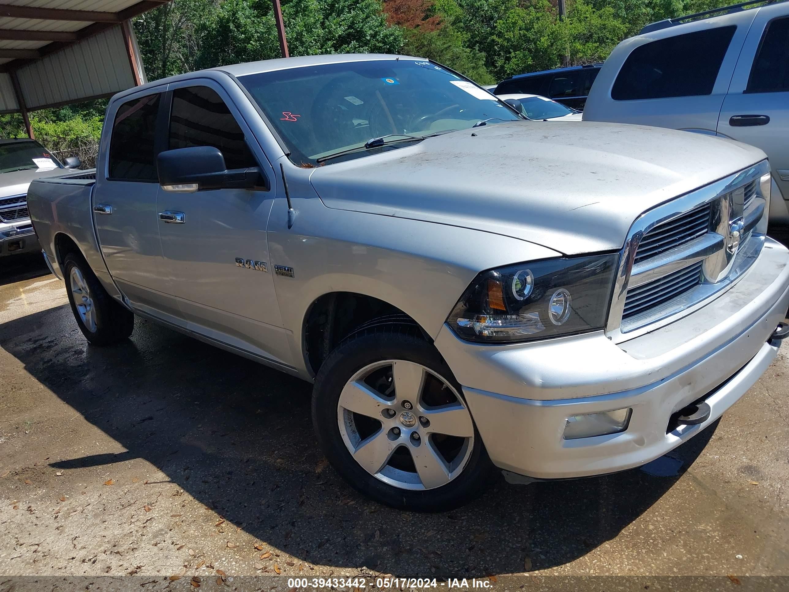 DODGE RAM 2009 1d3hb13t49s735372