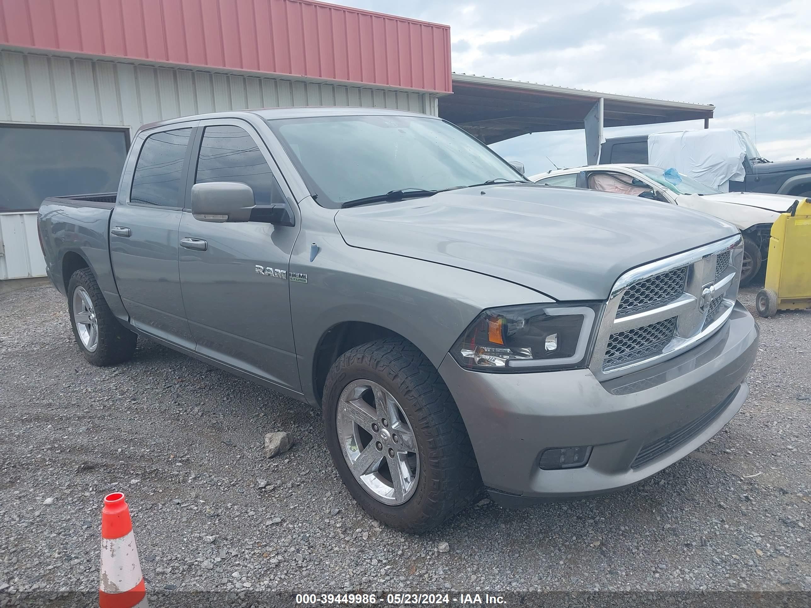 DODGE RAM 2009 1d3hb13tx9s779344