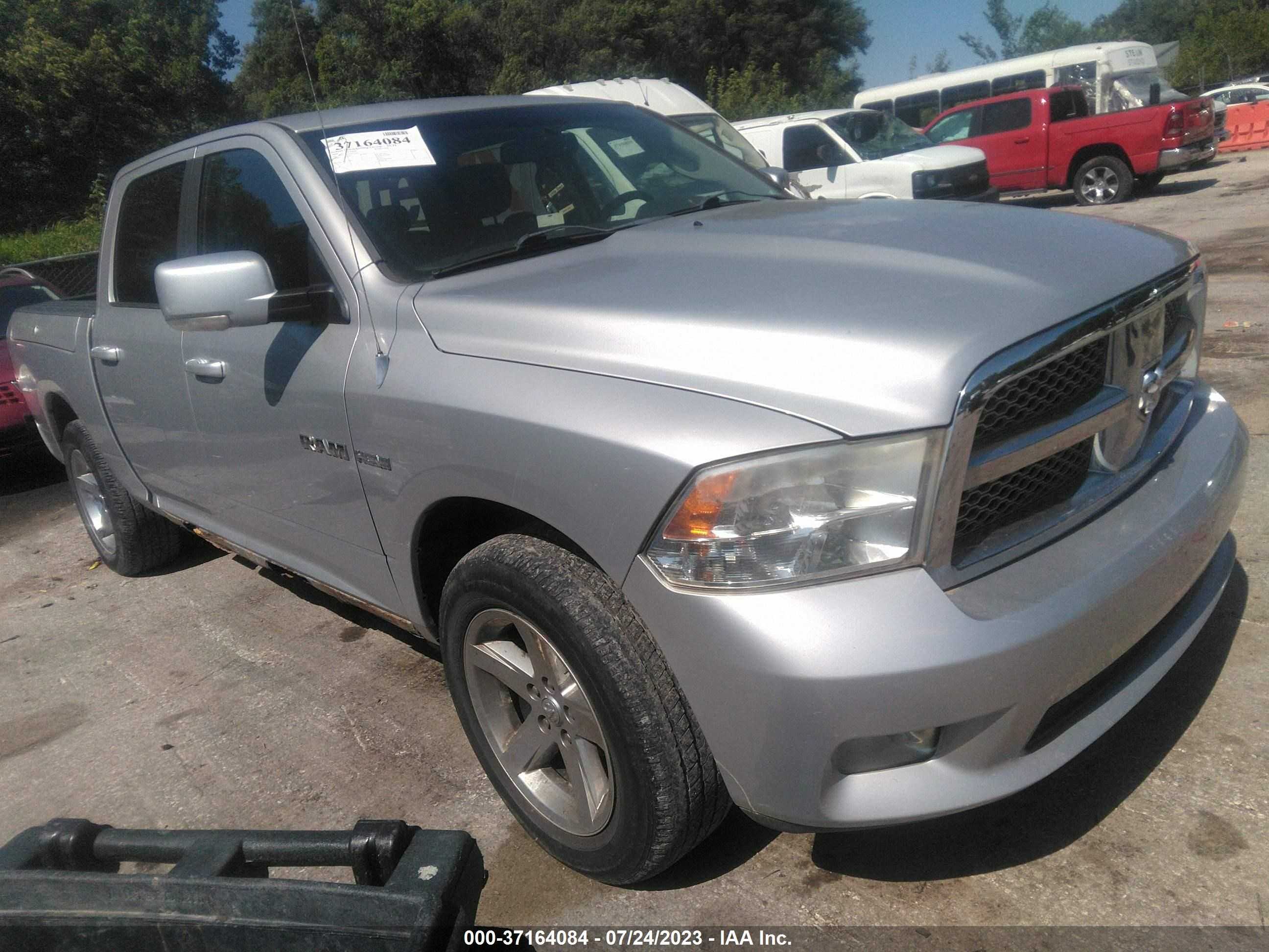 DODGE RAM 2009 1d3hv13tx9j527414