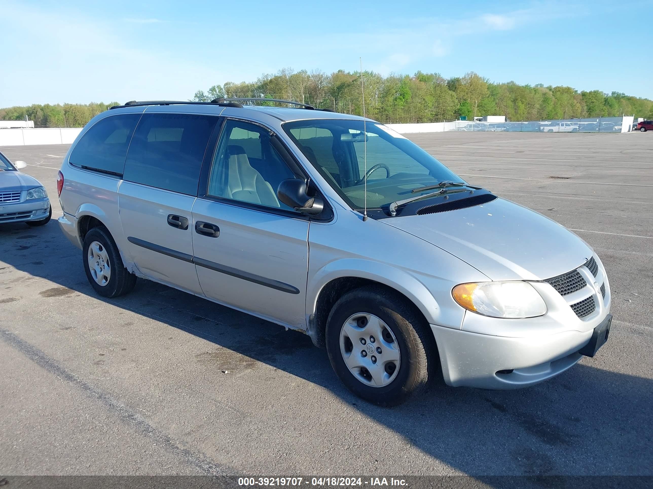 DODGE CARAVAN 2003 1d4gp24303b210524