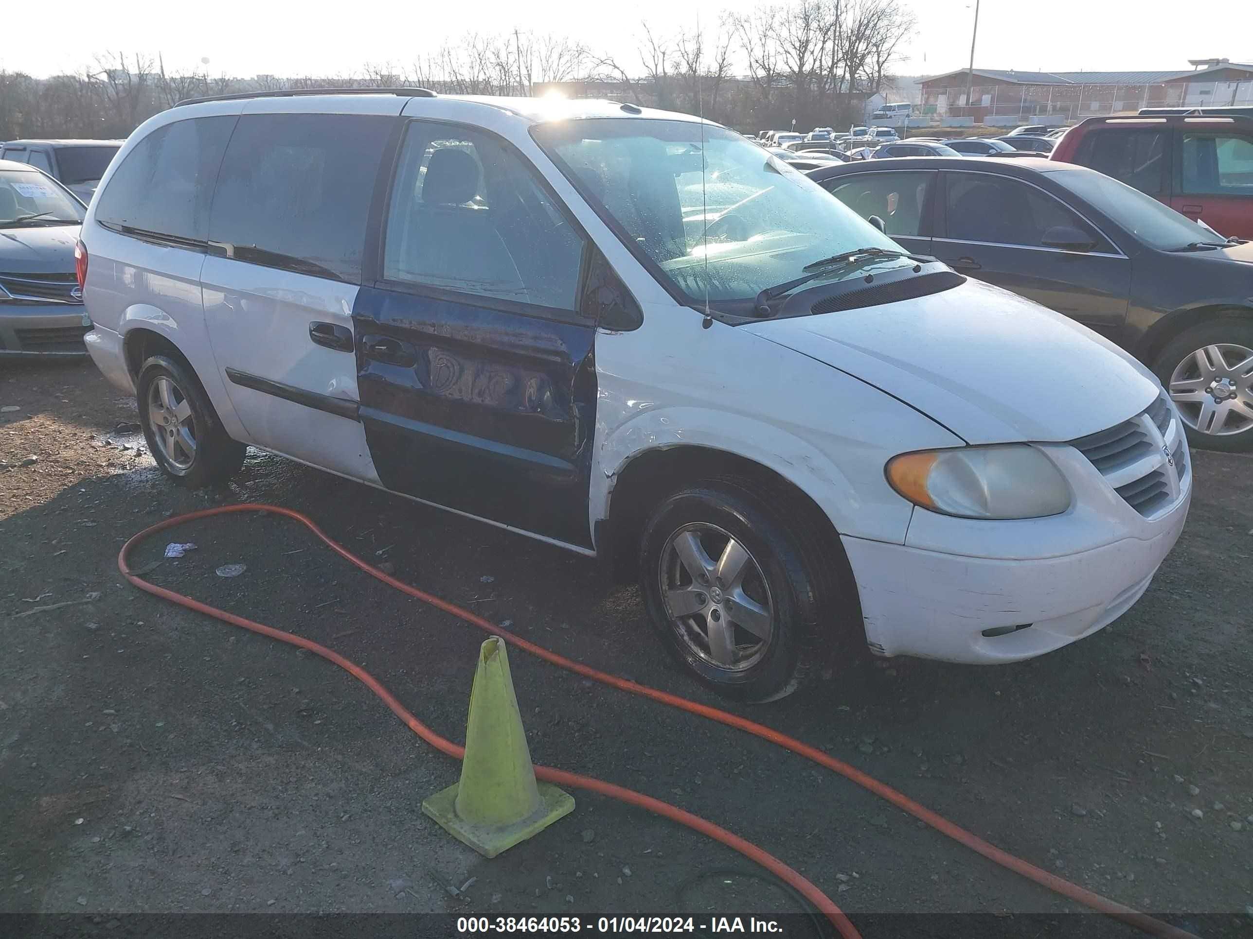 DODGE CARAVAN 2006 1d4gp24r06b640630