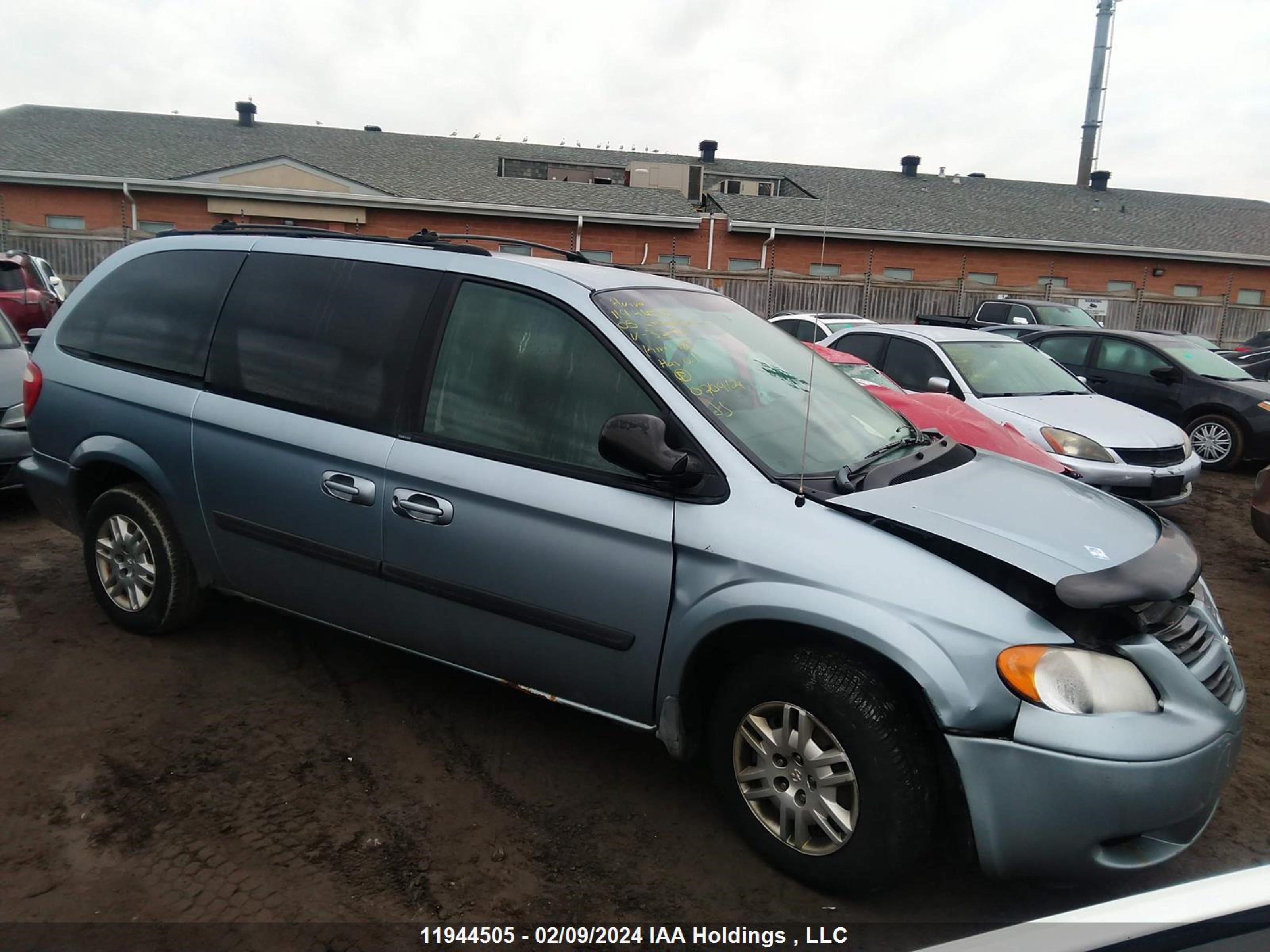 DODGE CARAVAN 2005 1d4gp24r15b321171