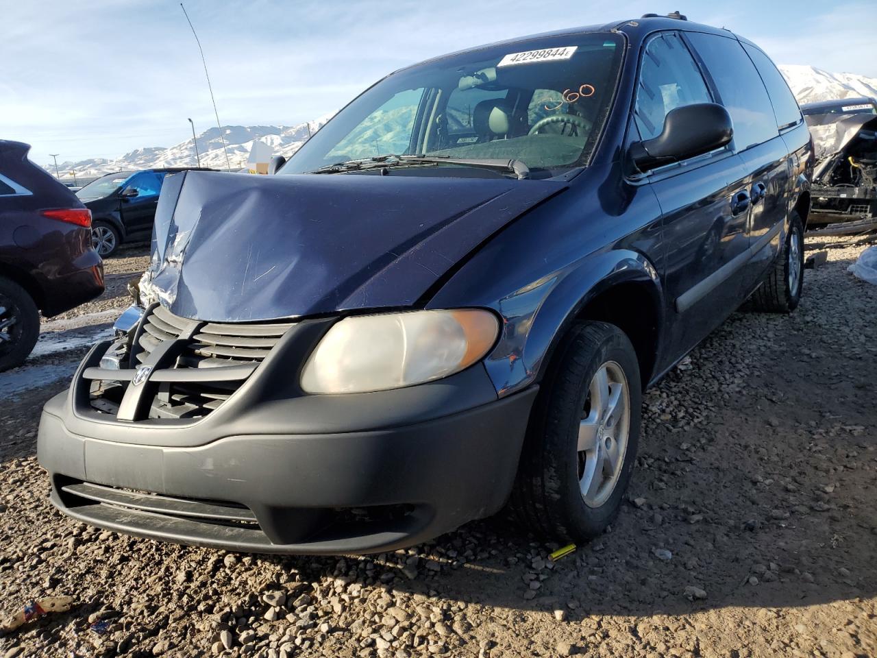 DODGE CARAVAN 2005 1d4gp24r25b194012