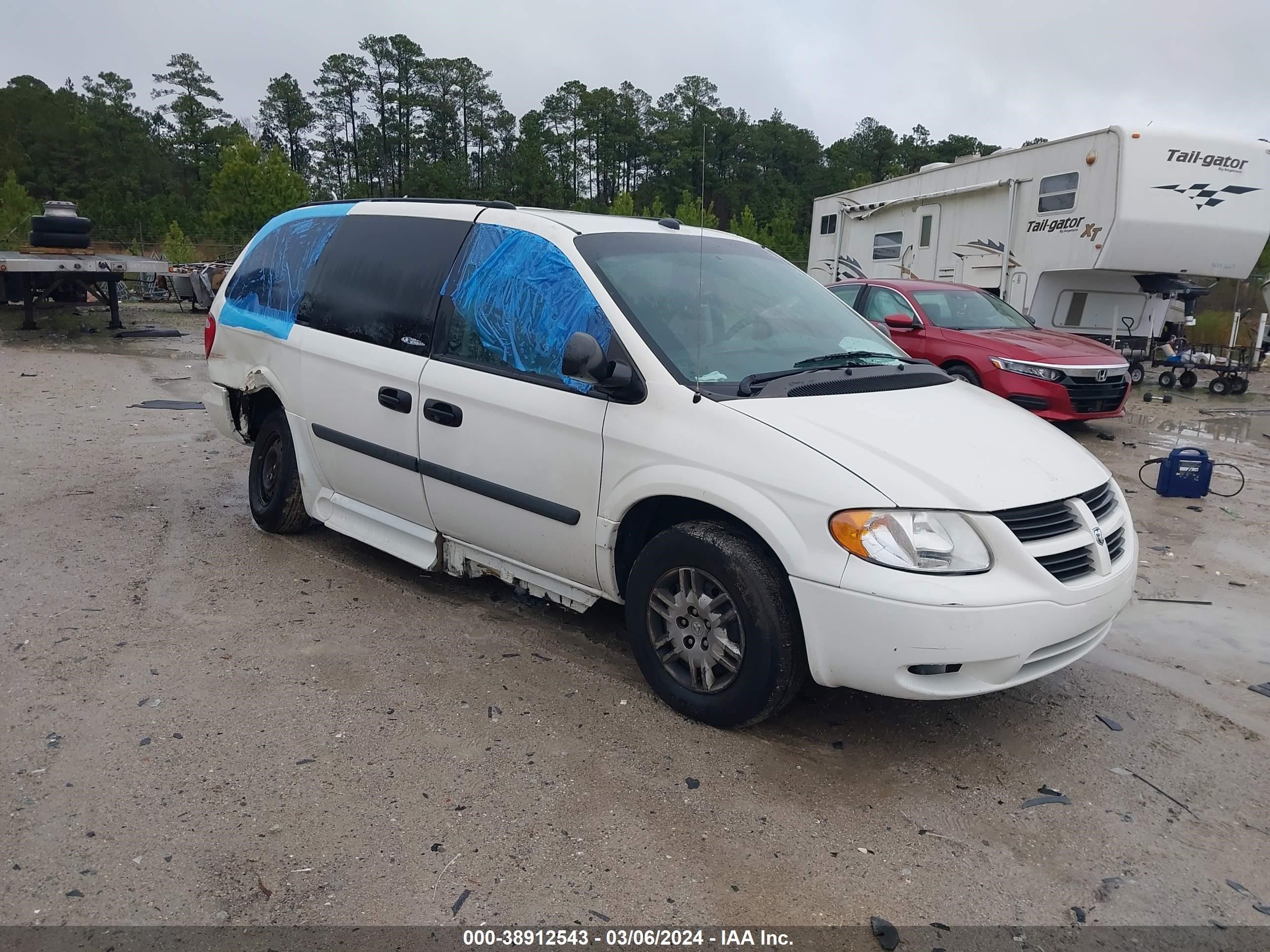 DODGE CARAVAN 2005 1d4gp24r85b290842