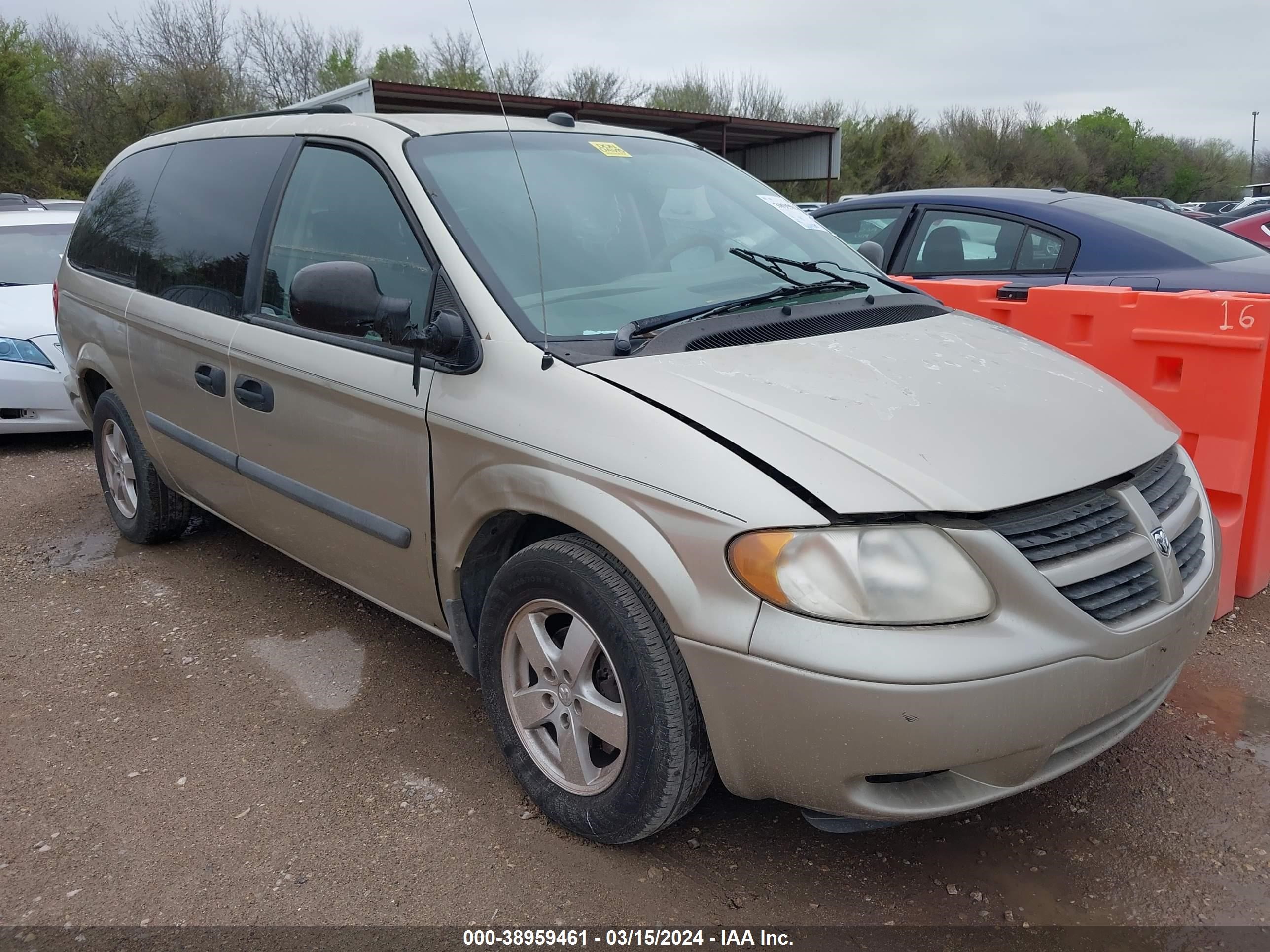 DODGE CARAVAN 2005 1d4gp24r85b305551