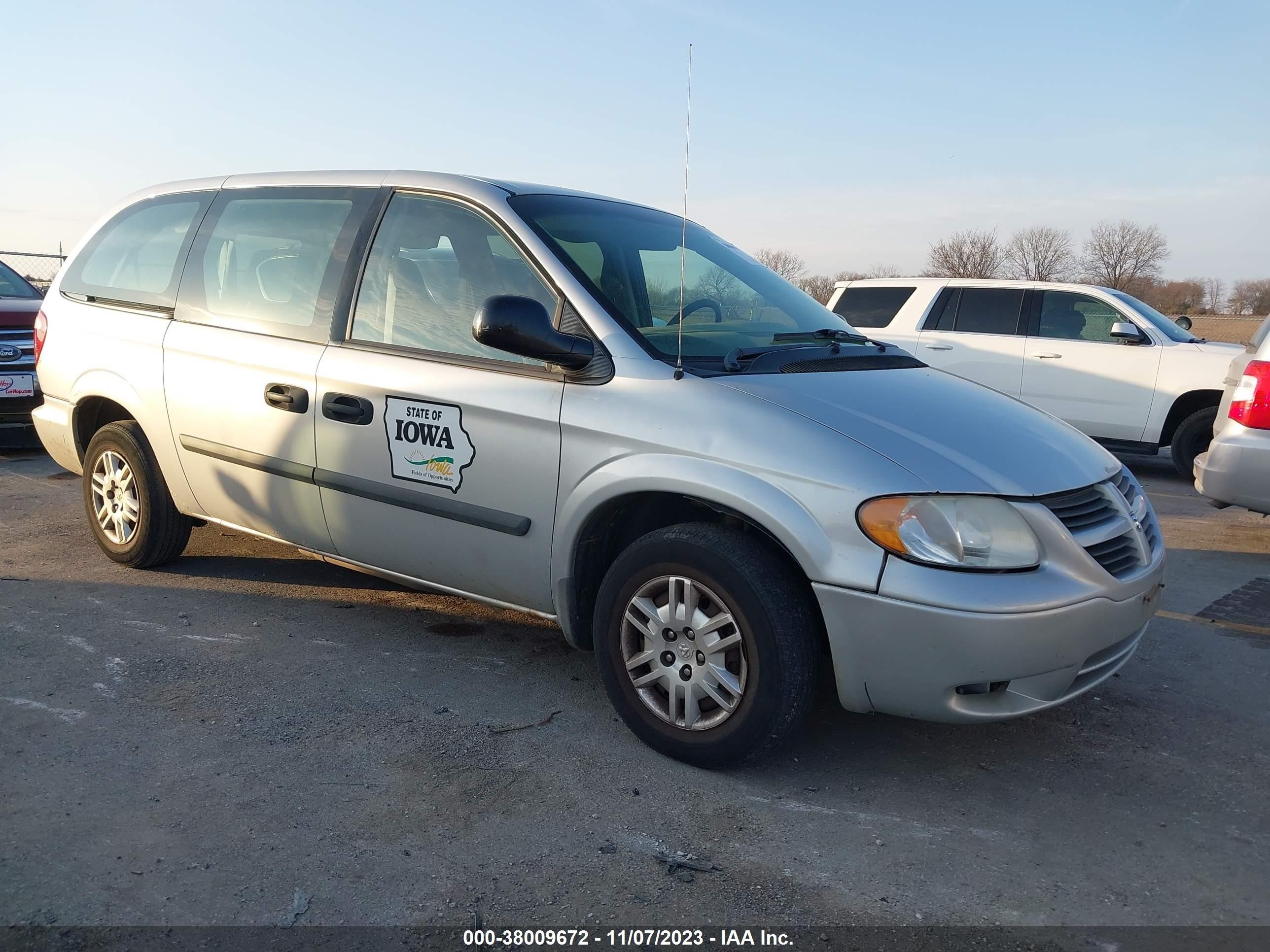 DODGE CARAVAN 2005 1d4gp24r85b316419