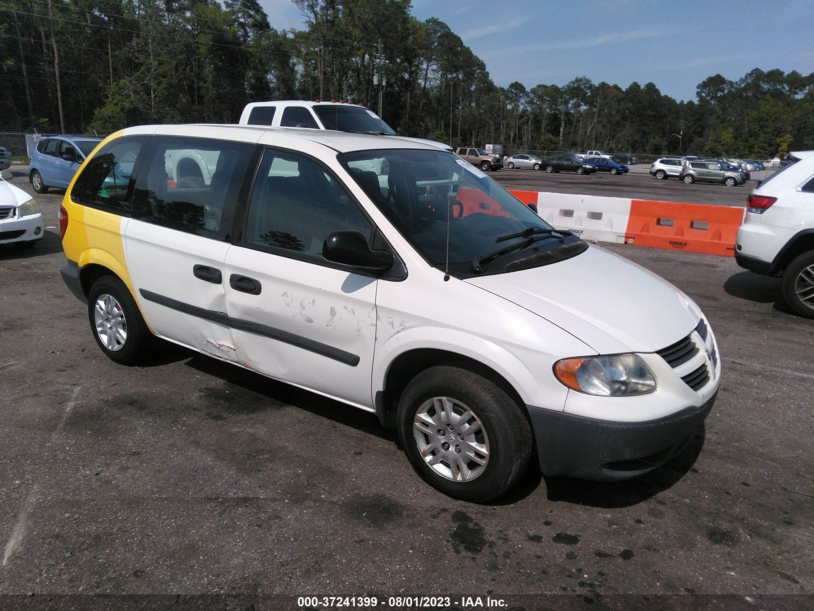 DODGE CARAVAN 2005 1d4gp25b15b223016