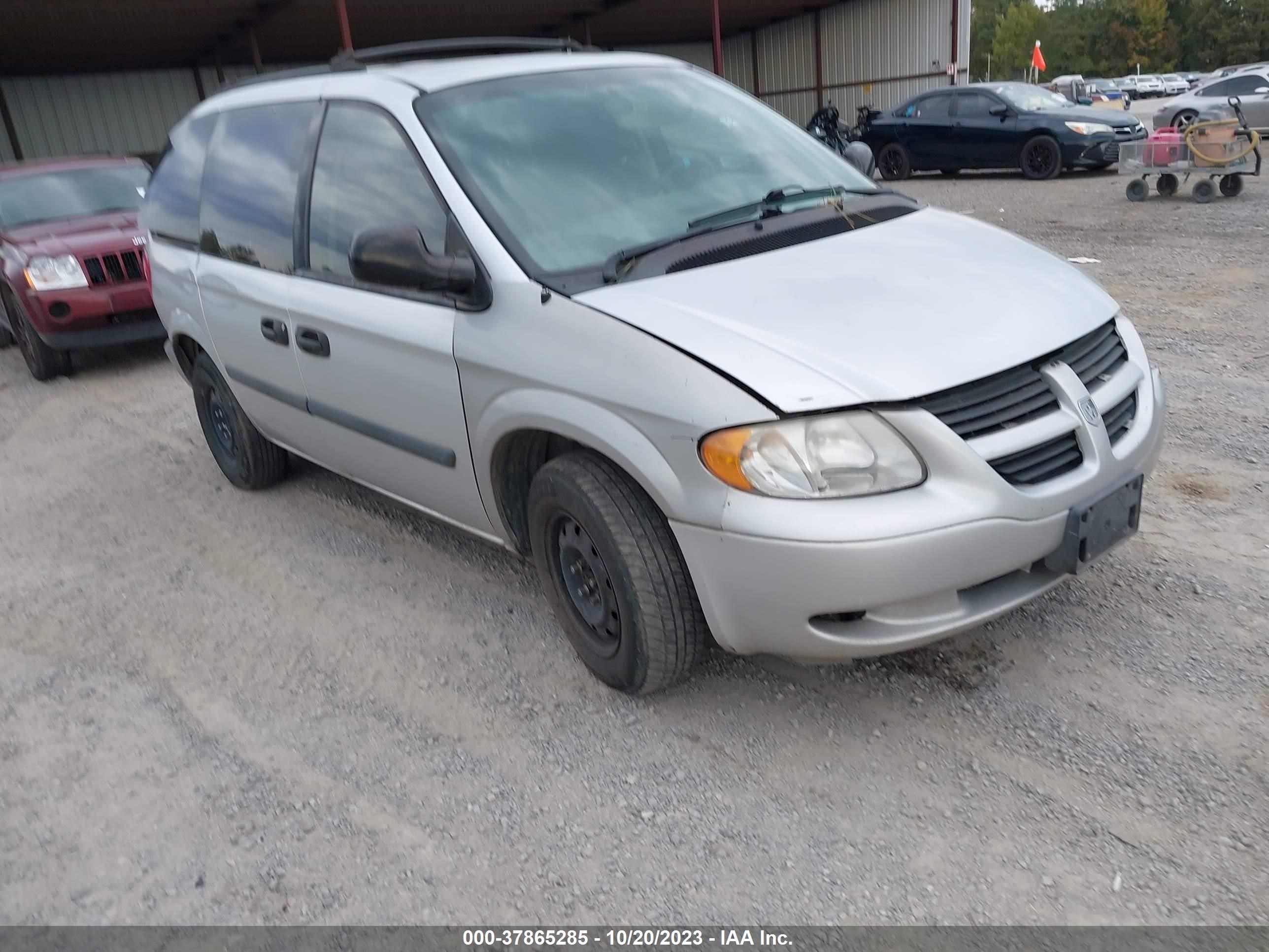 DODGE CARAVAN 2005 1d4gp25b85b257986