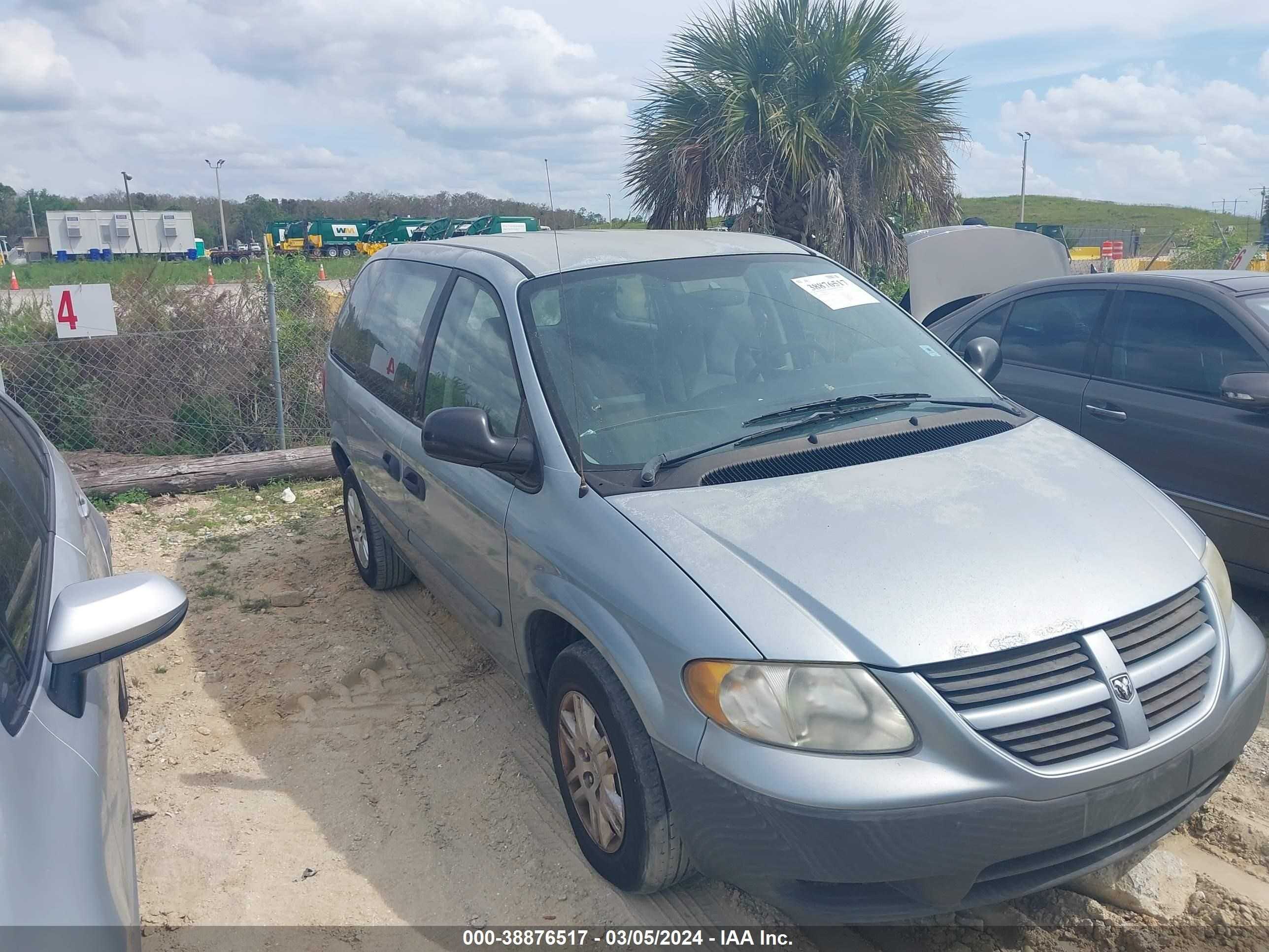 DODGE CARAVAN 2005 1d4gp25b85b319970