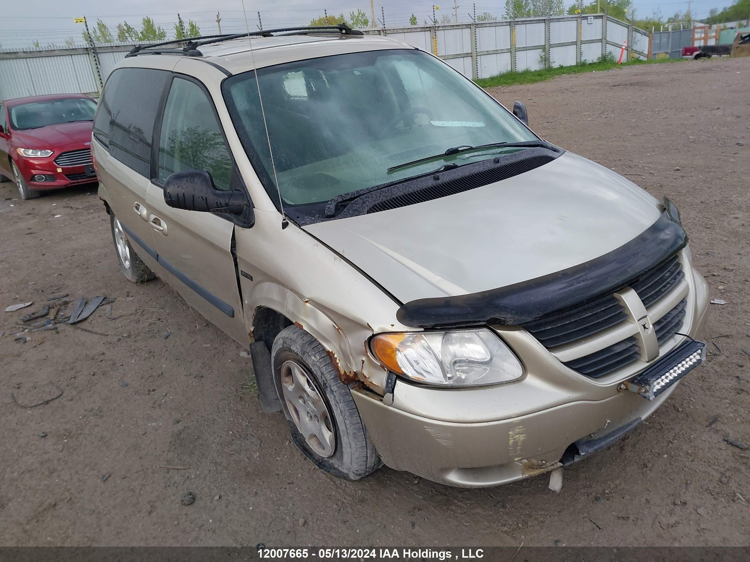 DODGE CARAVAN 2005 1d4gp25r25b413825