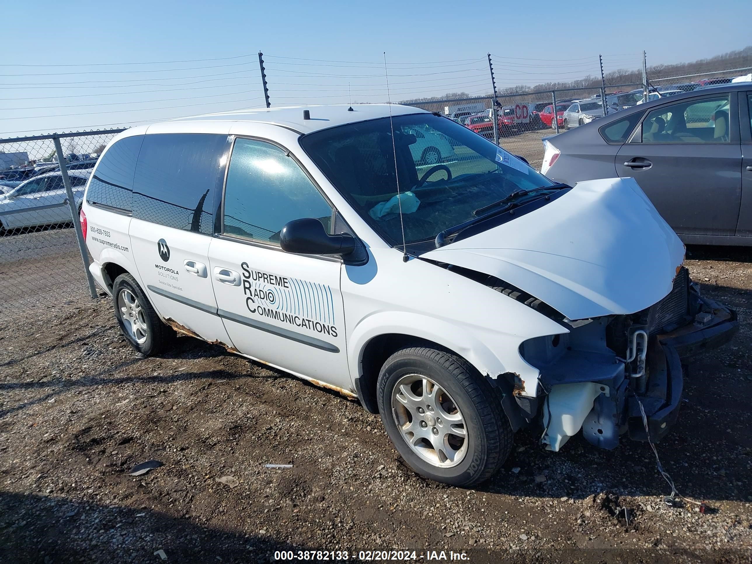 DODGE CARAVAN 2004 1d4gp45r44b578396