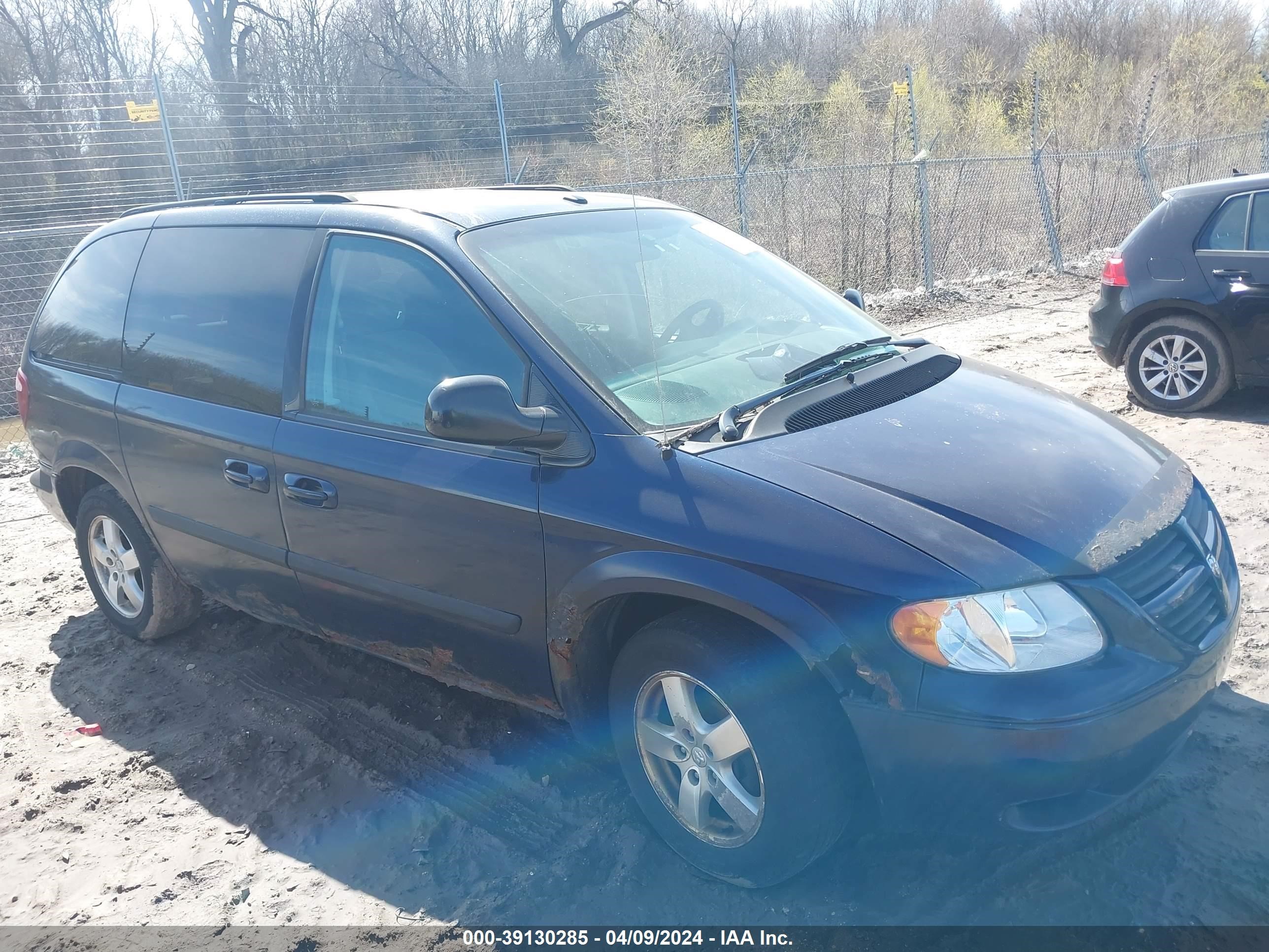 DODGE CARAVAN 2006 1d4gp45r56b717356