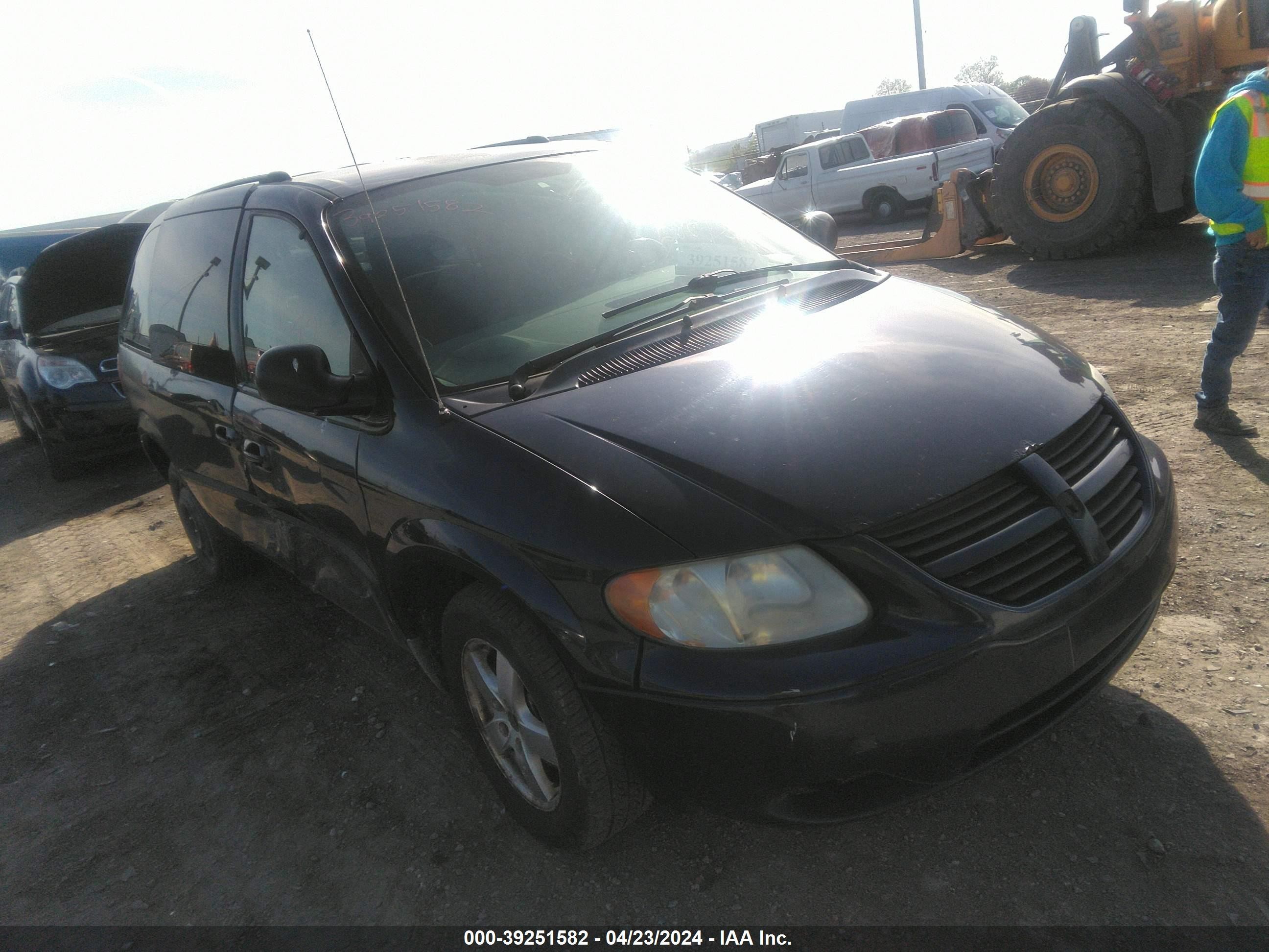 DODGE CARAVAN 2006 1d4gp45r66b574109