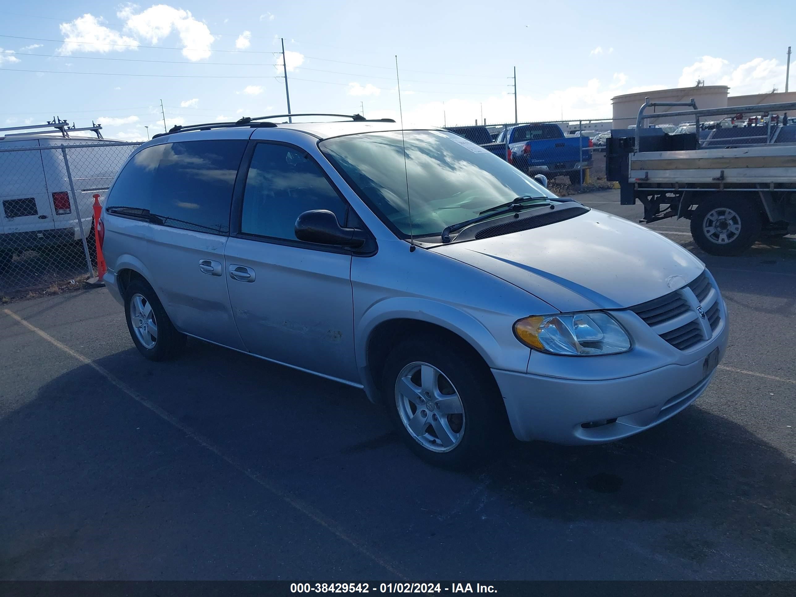 DODGE CARAVAN 2005 1d4gp45rx5b101697