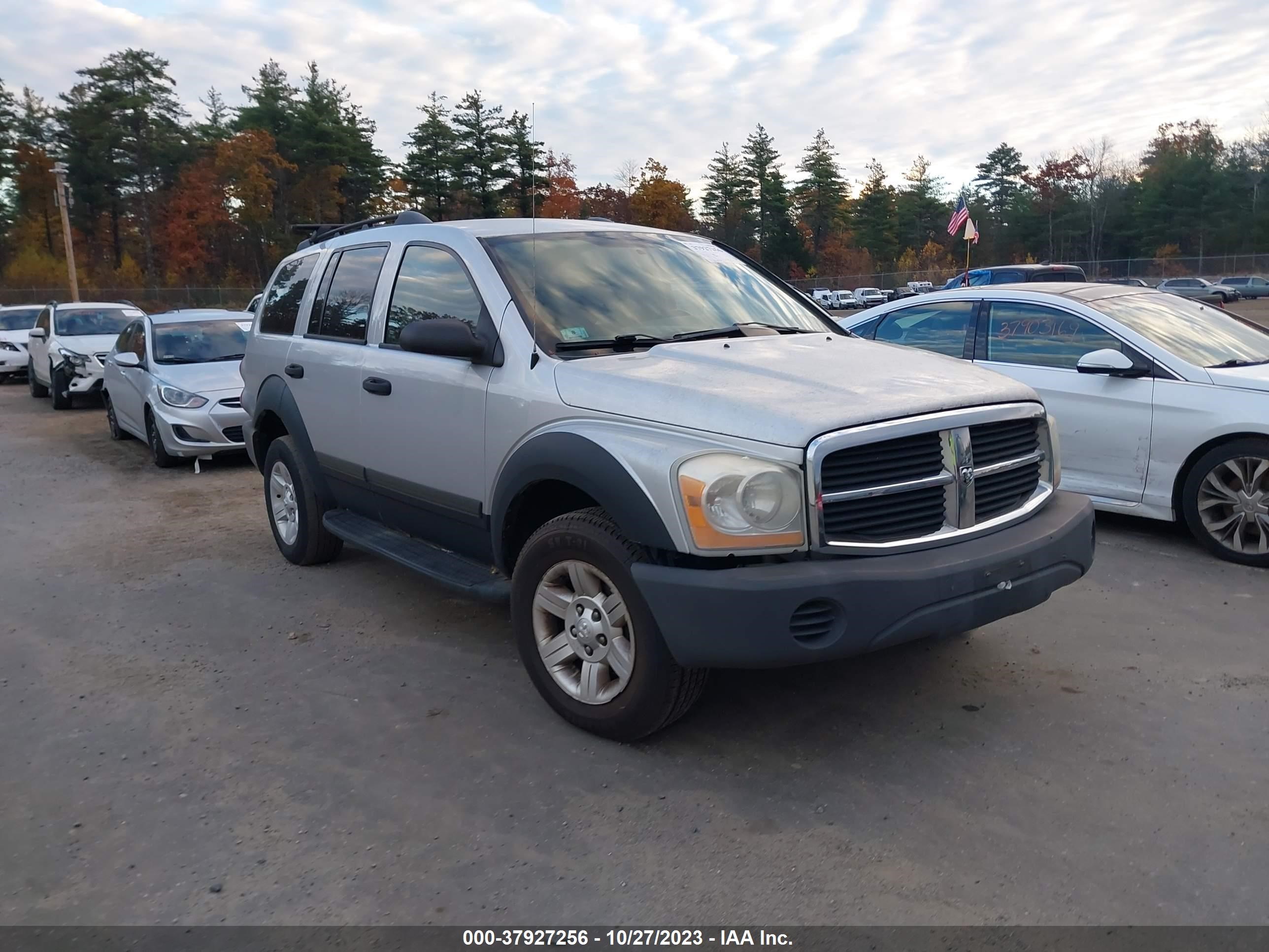 DODGE DURANGO 2005 1d4hb38n75f554075