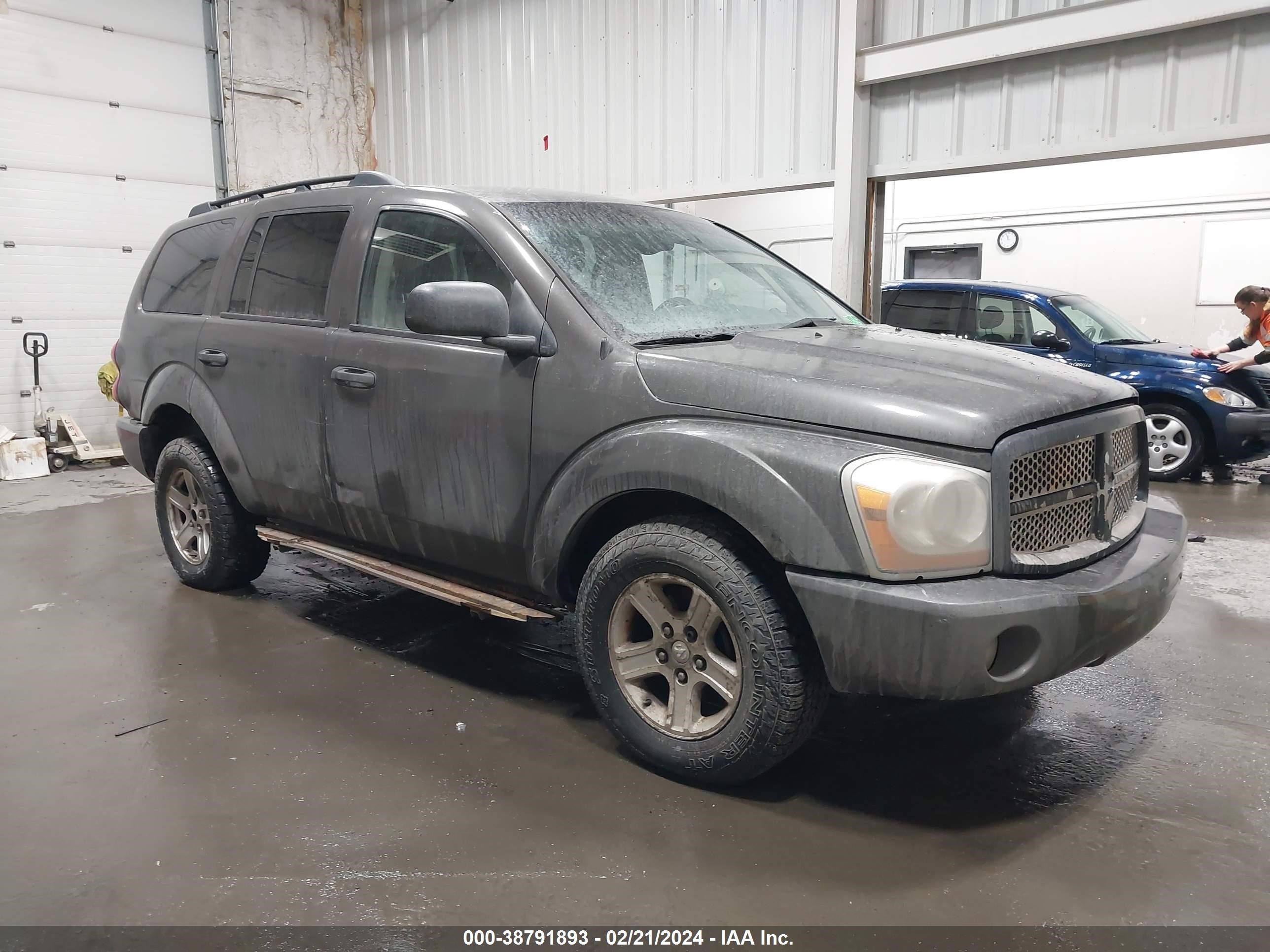 DODGE DURANGO 2004 1d4hb58n44f167719