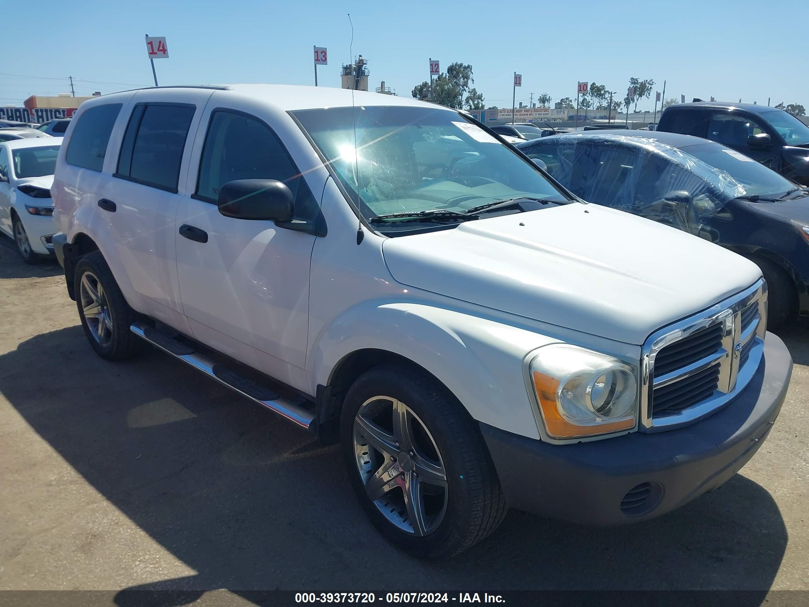 DODGE DURANGO 2005 1d4hd38n85f536601