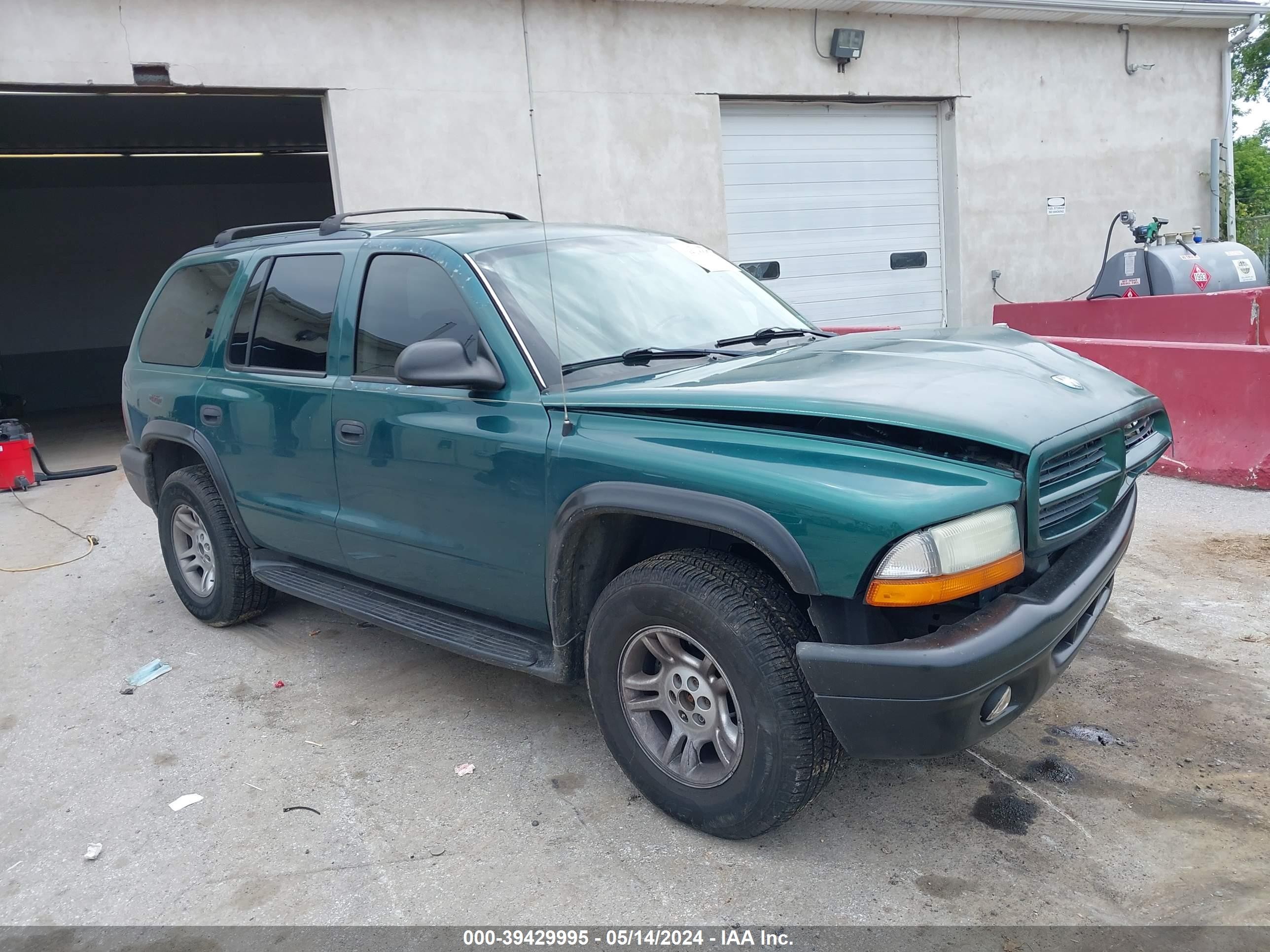 DODGE DURANGO 2003 1d4hs38n43f569176