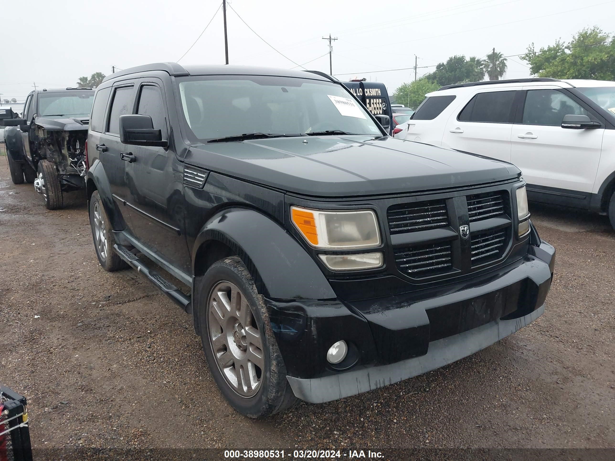 DODGE NITRO 2011 1d4pt4gk2bw600901