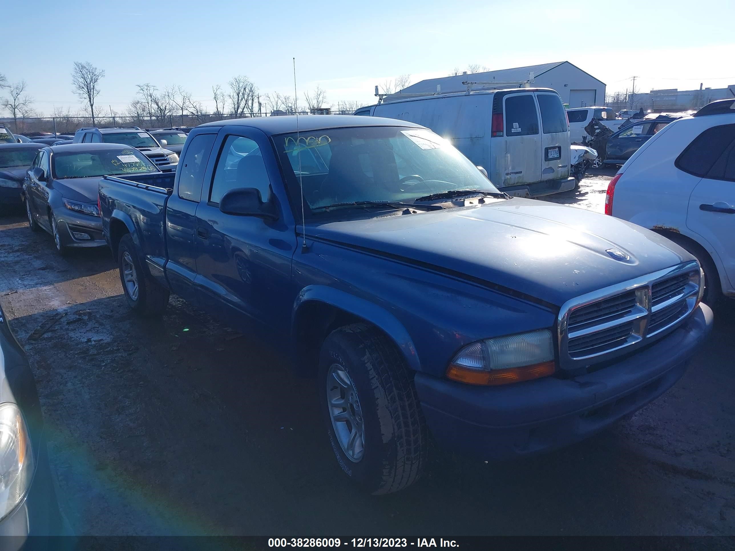 DODGE DAKOTA 2004 1d7gl12k94s548752