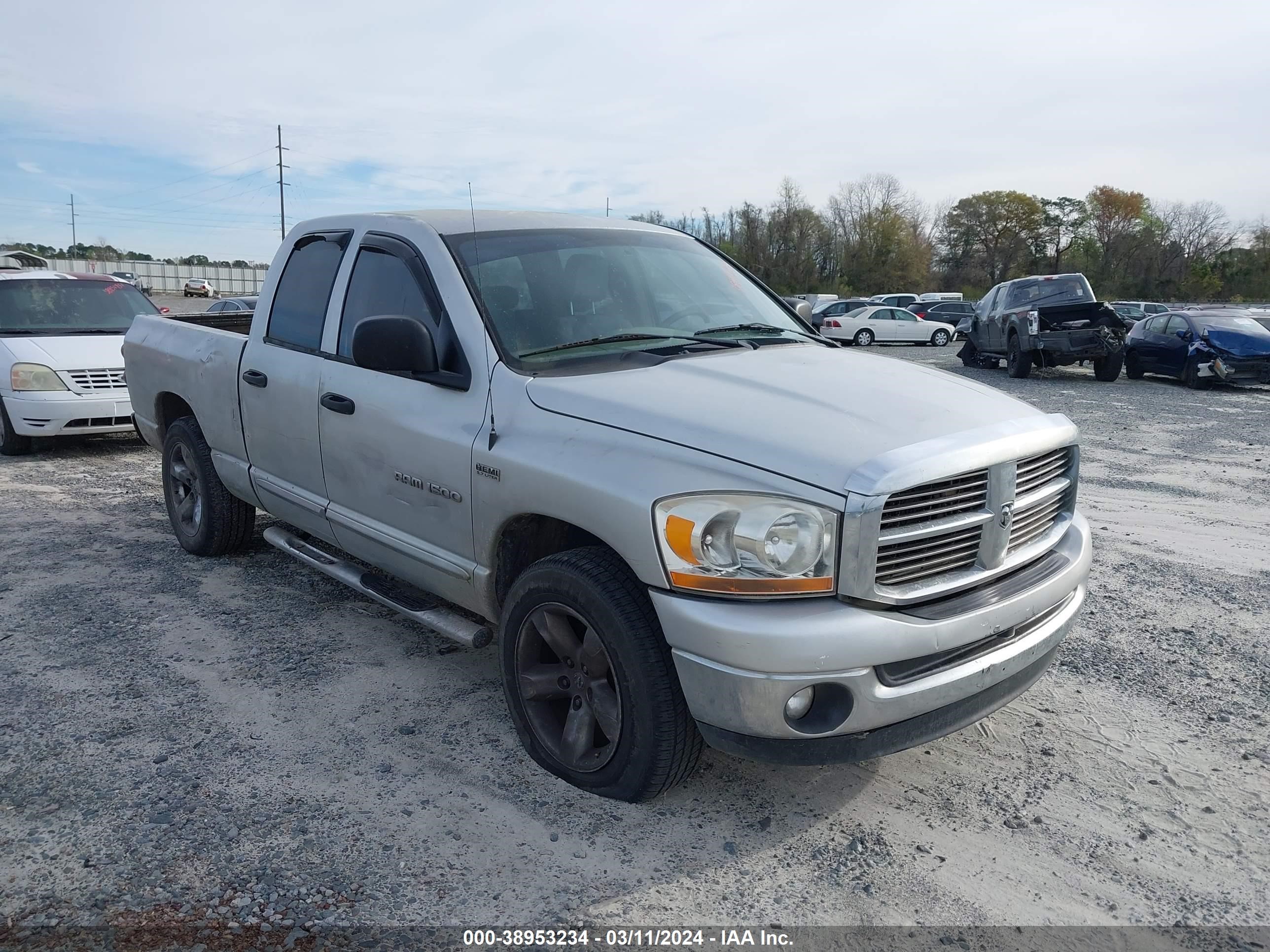 DODGE RAM 2007 1d7ha18207s273861