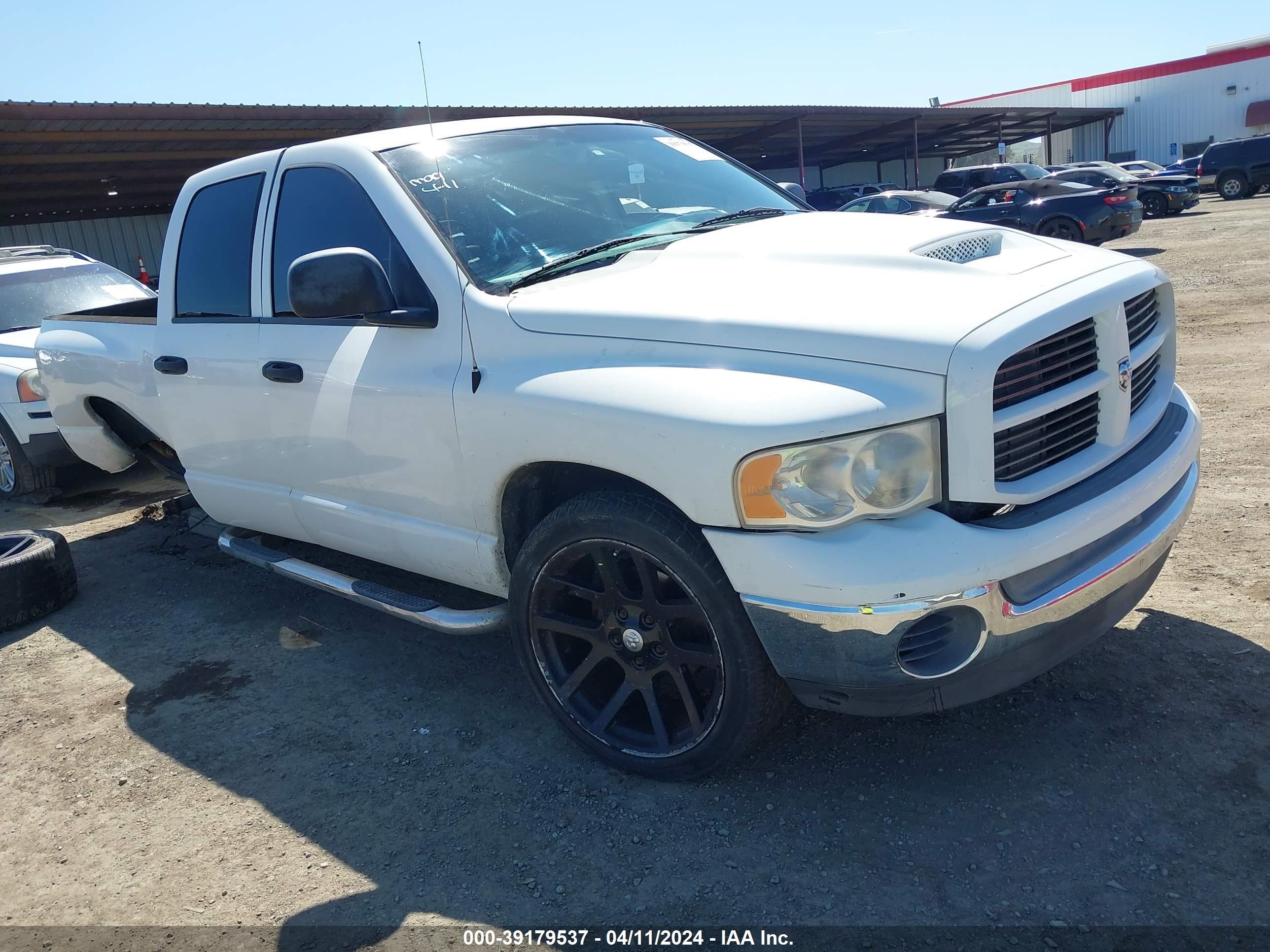 DODGE RAM 2005 1d7ha18d65j625409