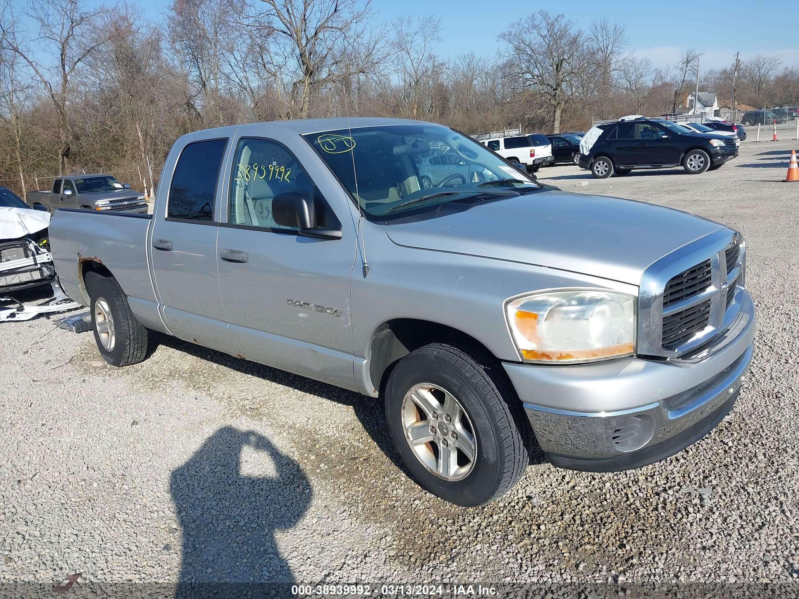 DODGE RAM 2006 1d7ha18n16j139178