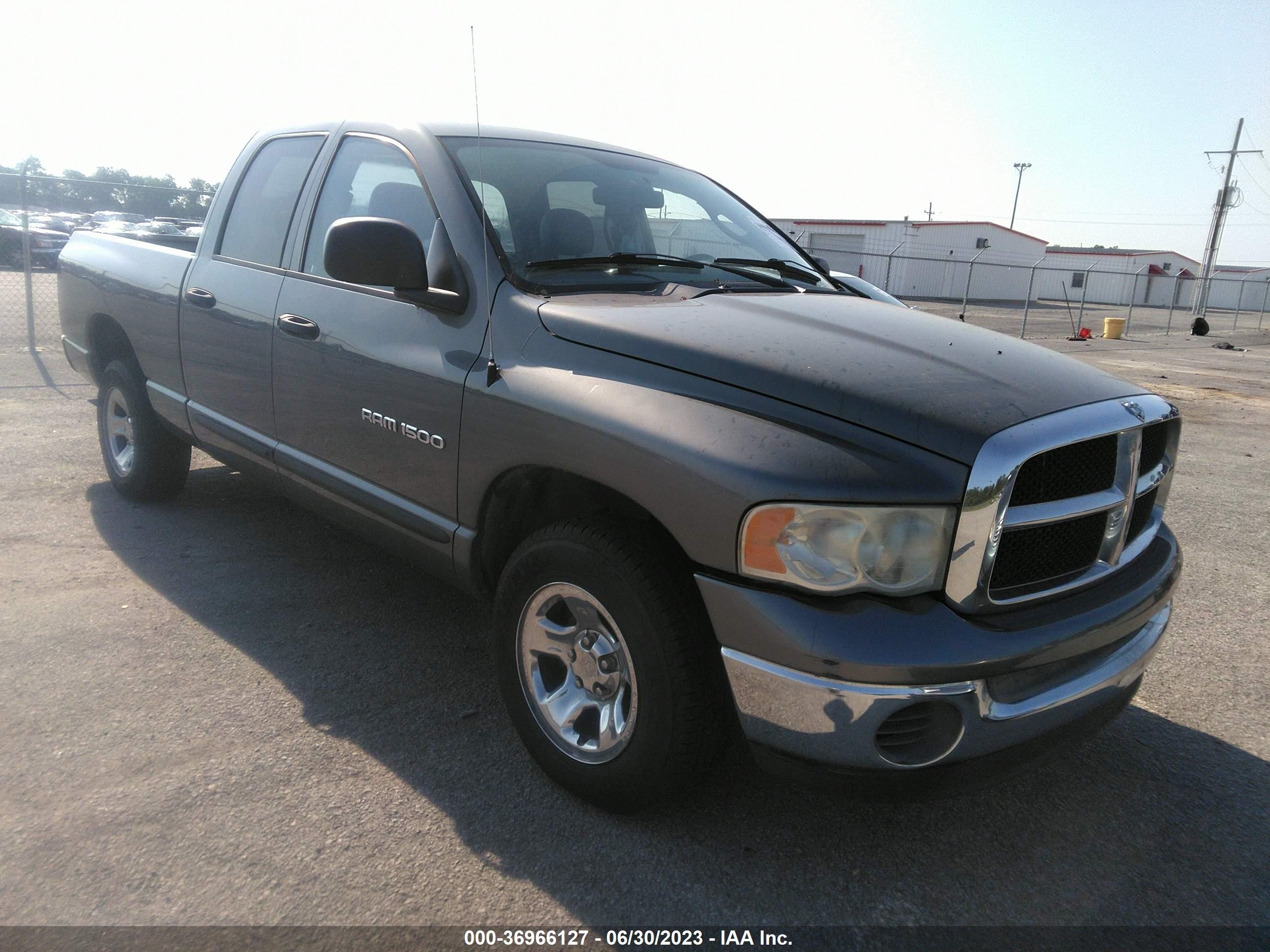 DODGE RAM 2005 1d7ha18n35s248539