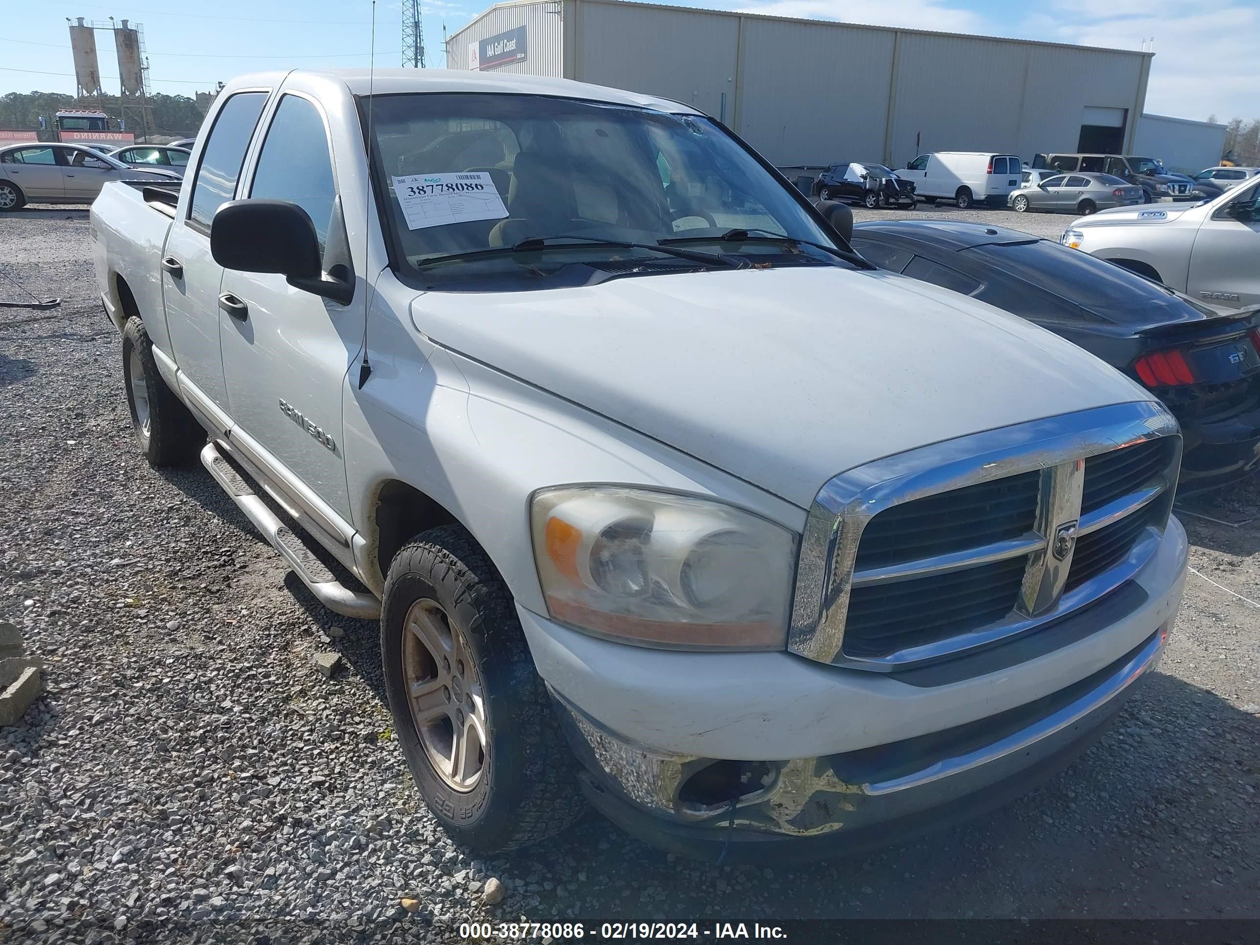 DODGE RAM 2006 1d7ha18n56s571105