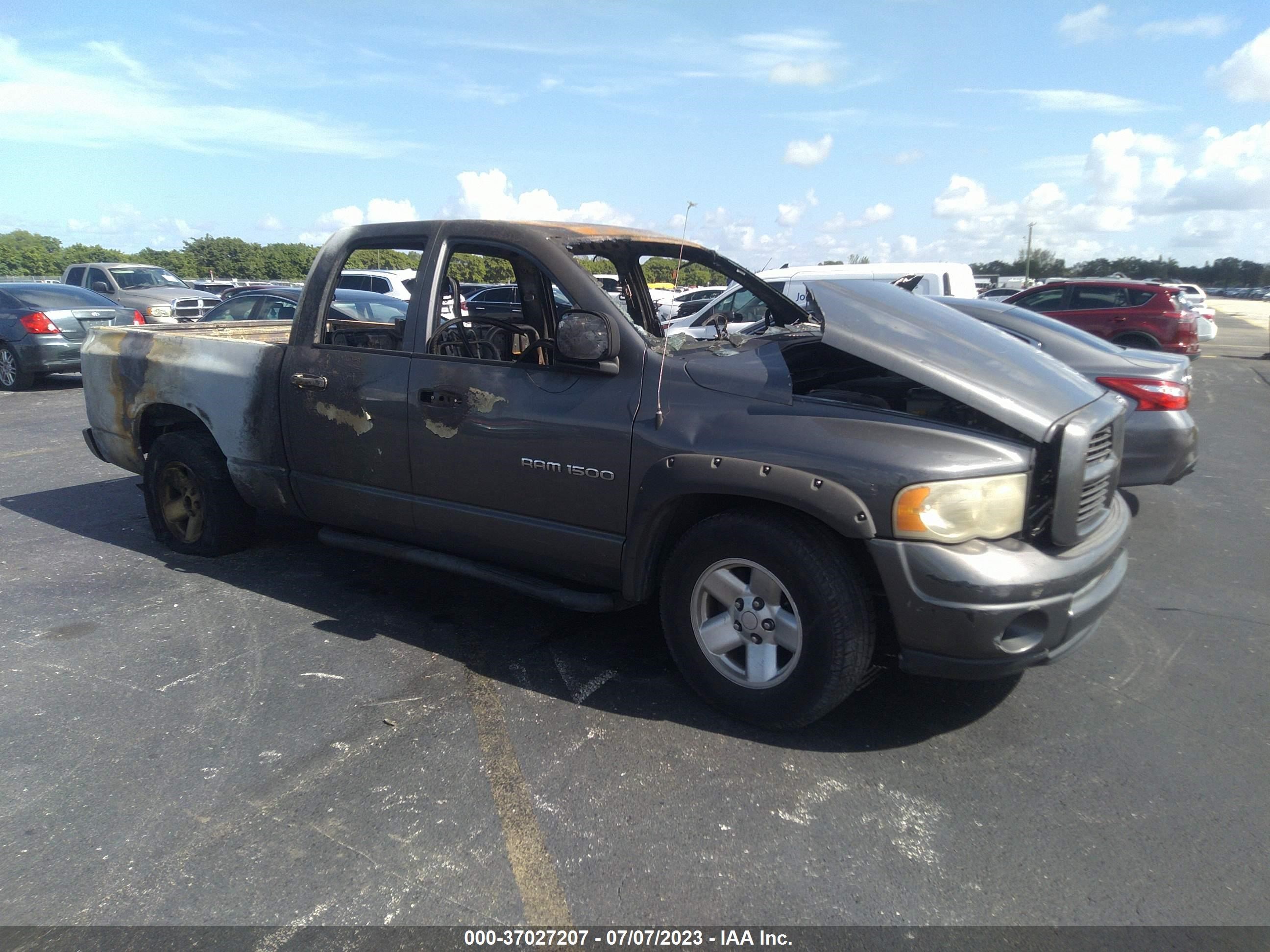 DODGE RAM 2003 1d7ha18n63s330102