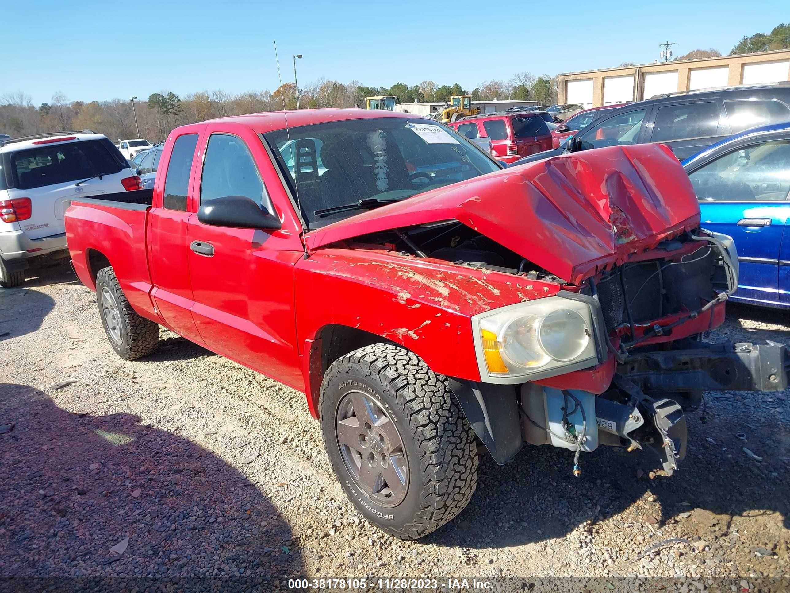 DODGE DAKOTA 2005 1d7he42n55s308240