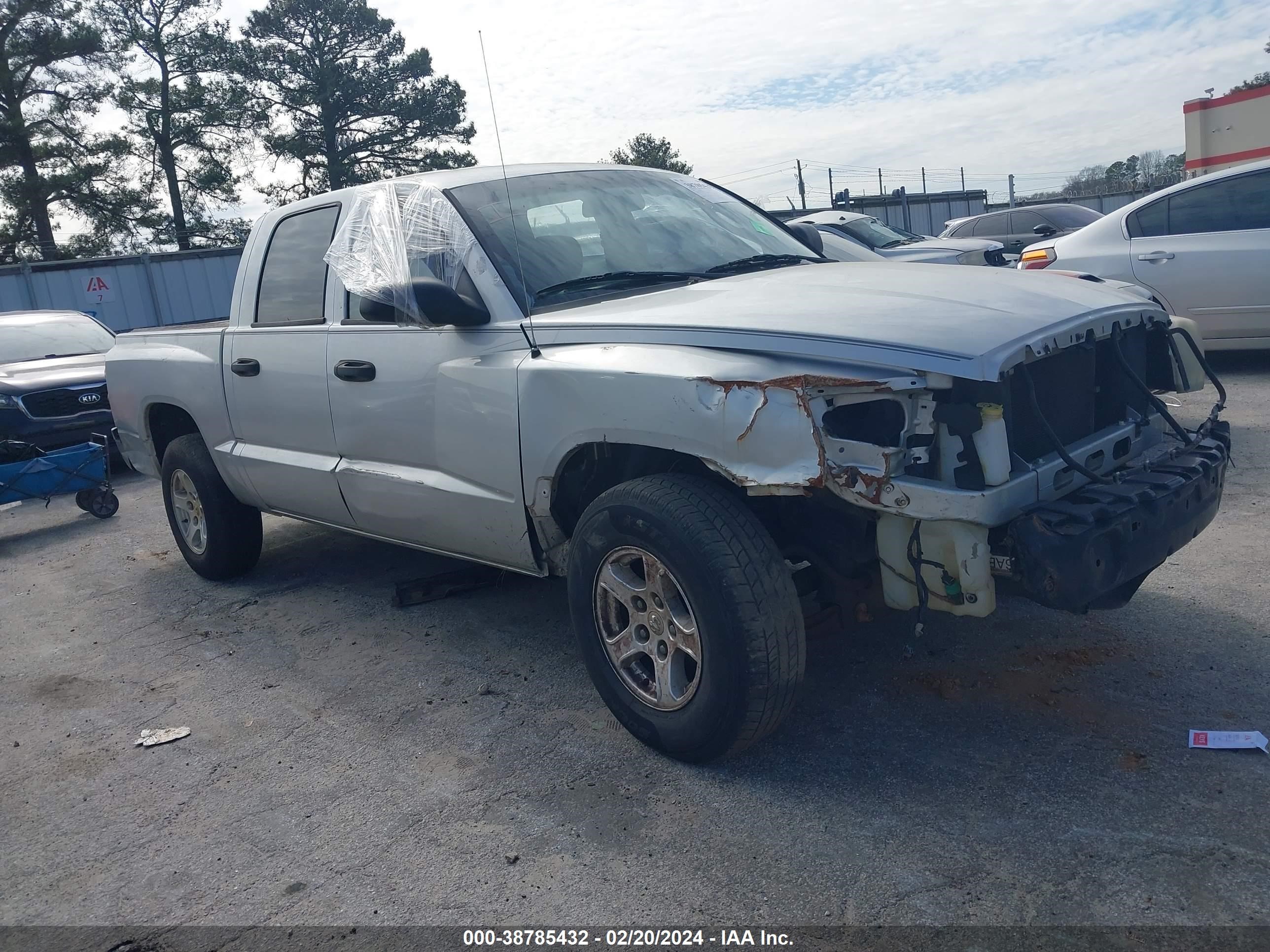 DODGE DAKOTA 2005 1d7he48k25s288476