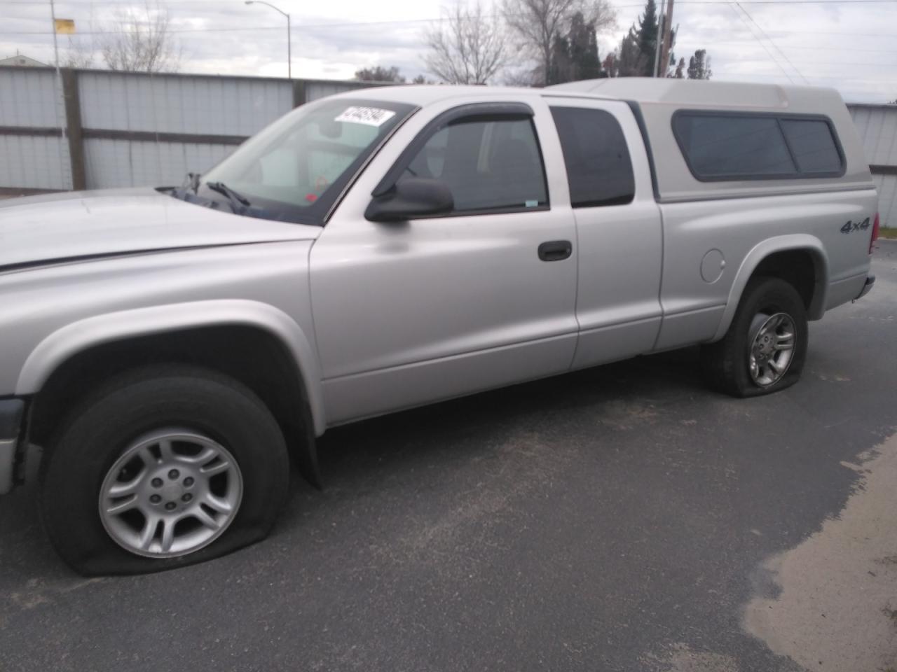 DODGE DAKOTA 2004 1d7hg32n94s687004