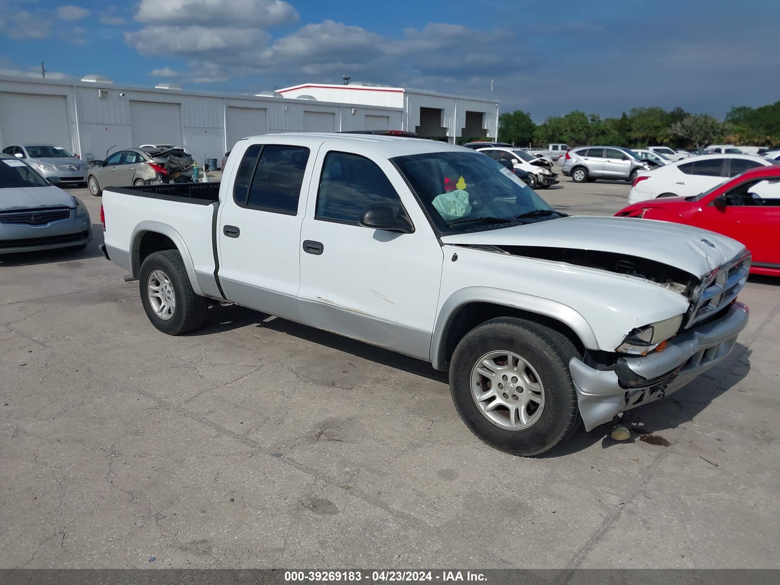 DODGE DAKOTA 2004 1d7hl48n64s509043