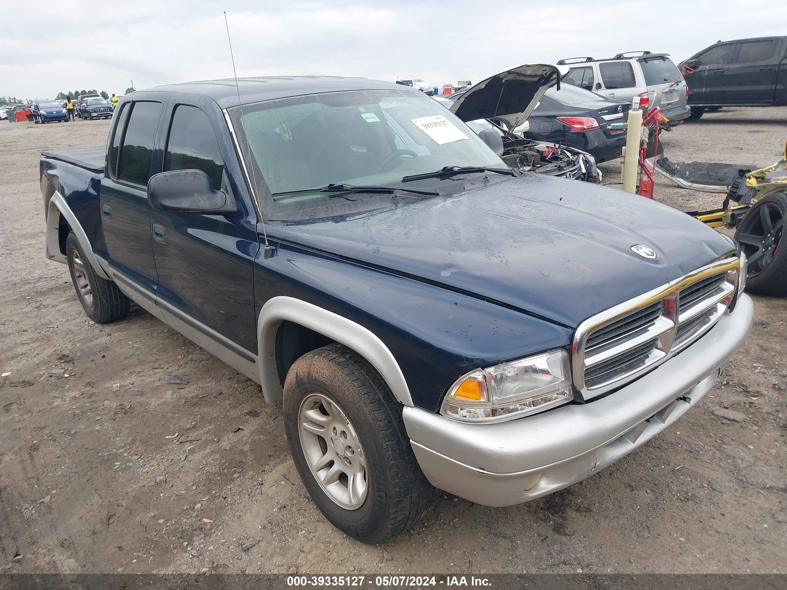 DODGE DAKOTA 2003 1d7hl48n83s196379