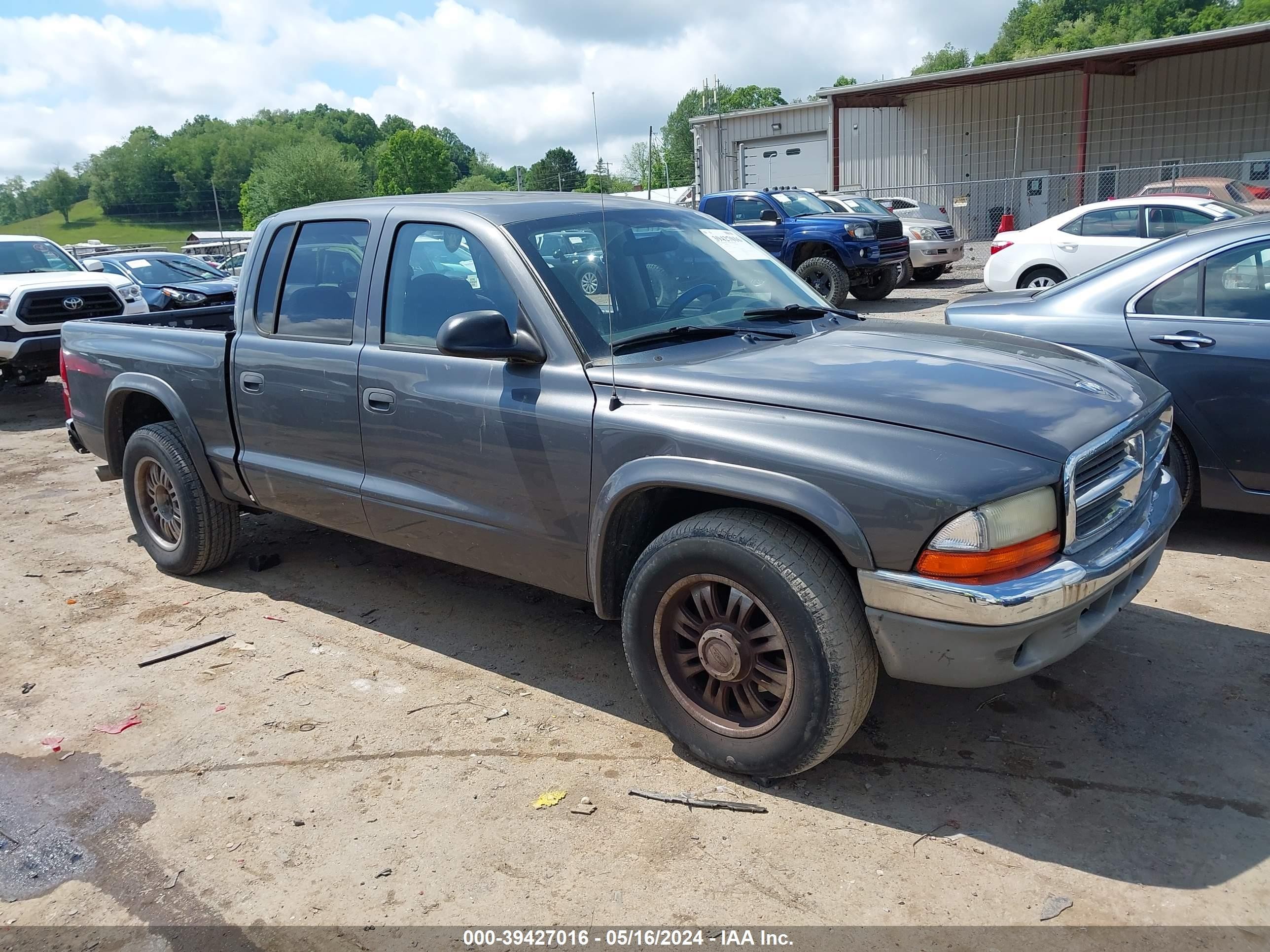 DODGE DAKOTA 2004 1d7hl48n84s508931