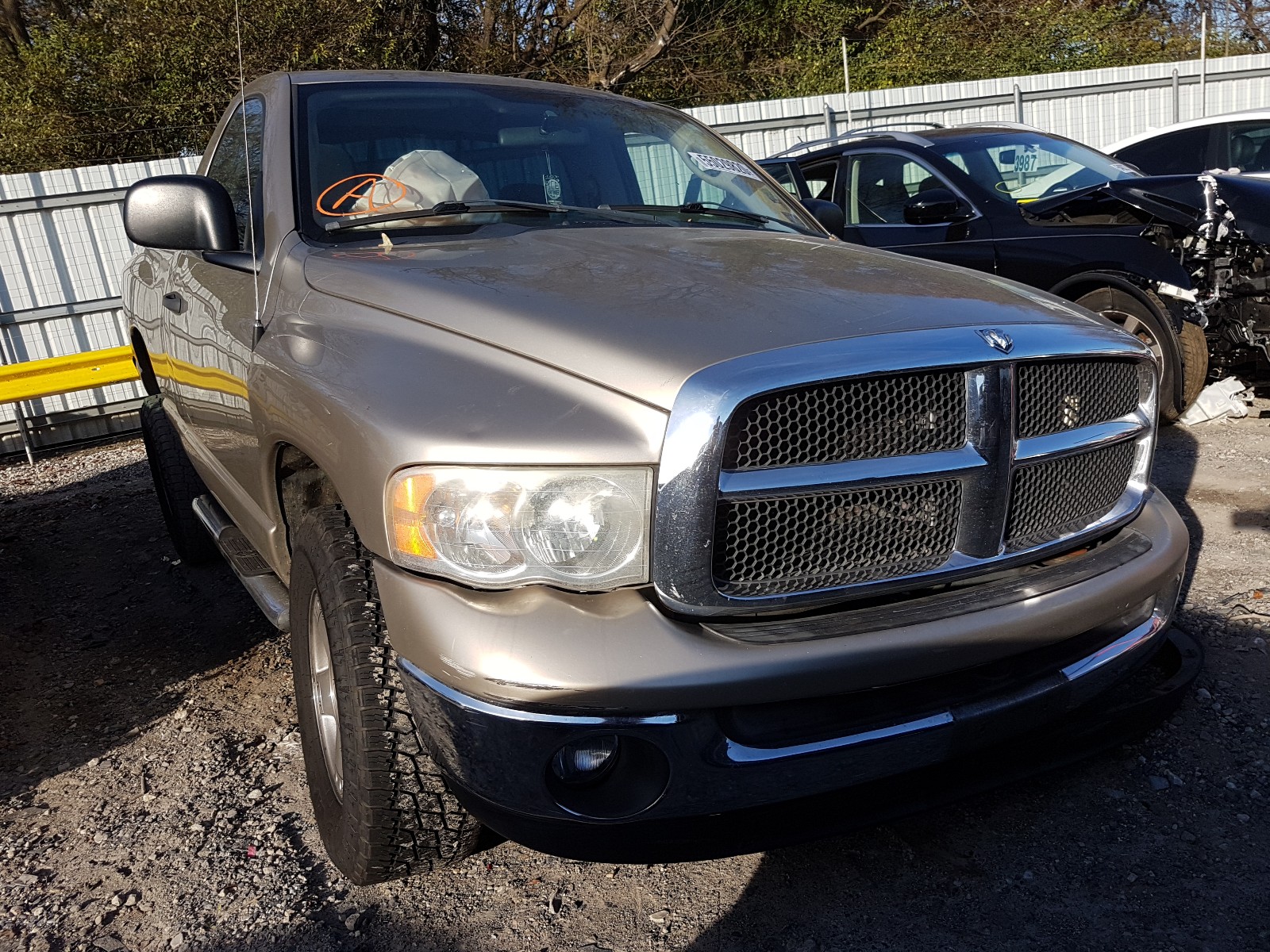 DODGE RAM 1500 S 2005 1d7hu16d25j567244