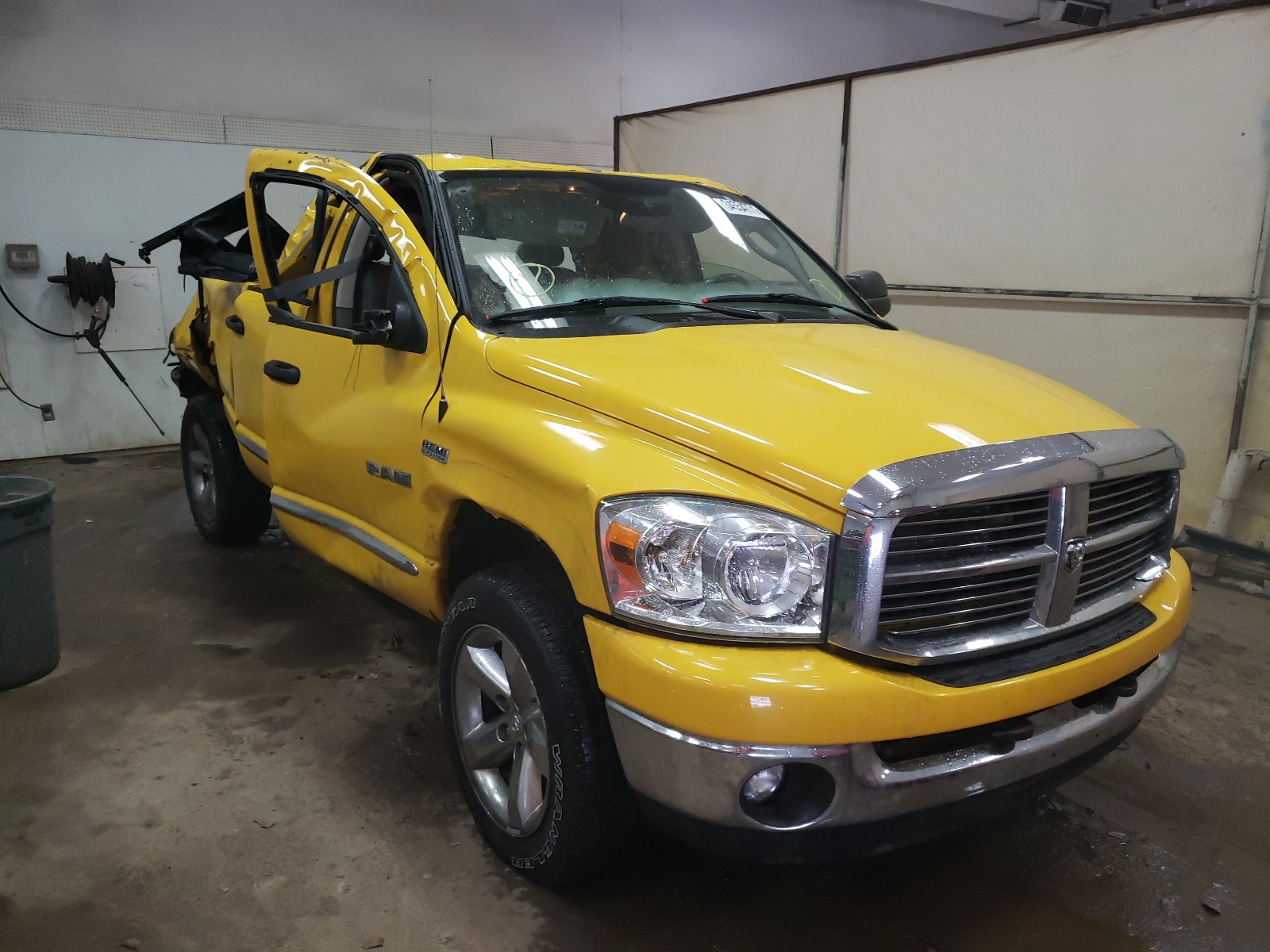 DODGE RAM 1500 S 2008 1d7hu18208s601465