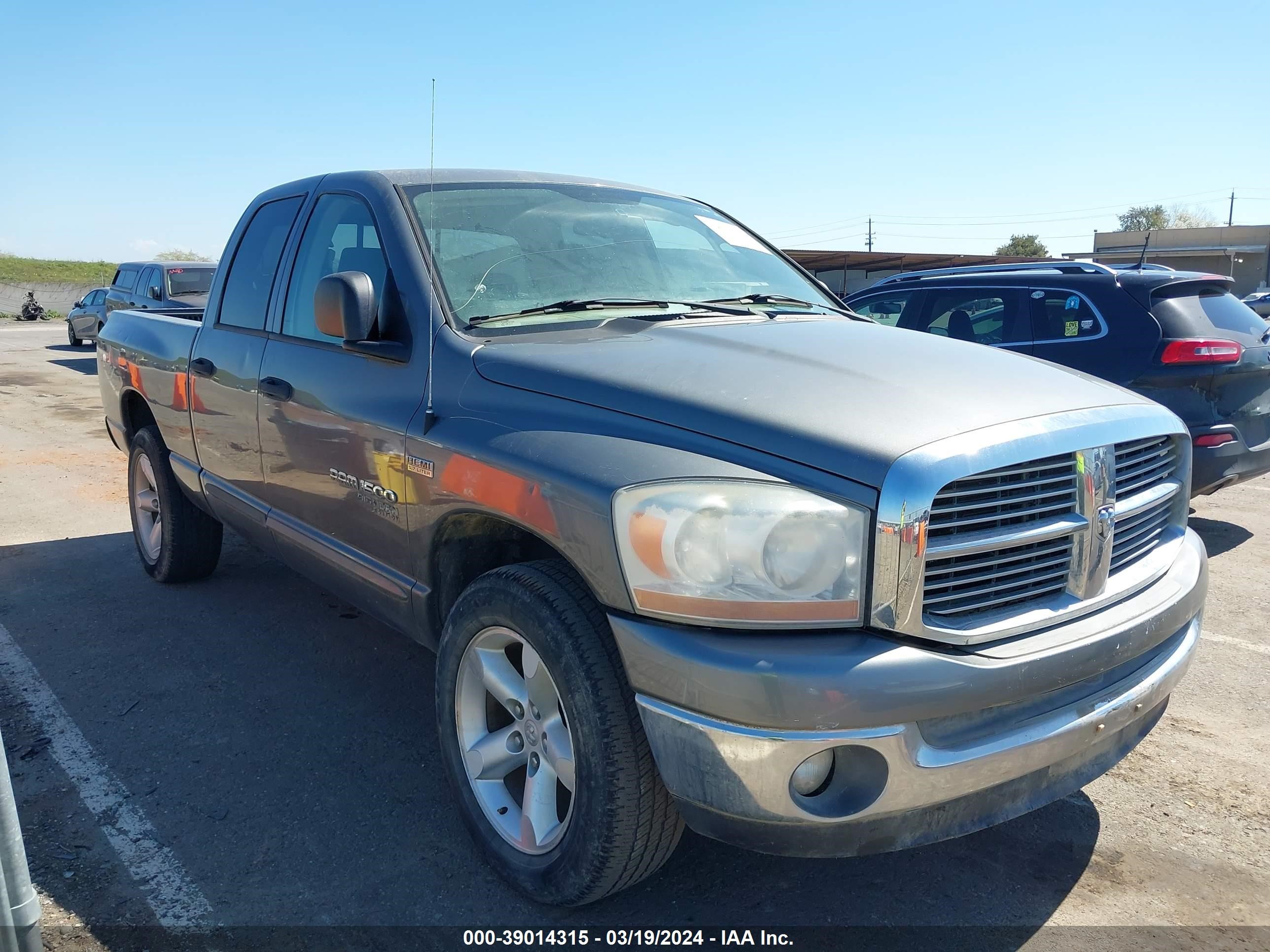 DODGE RAM 2006 1d7hu18216s678732