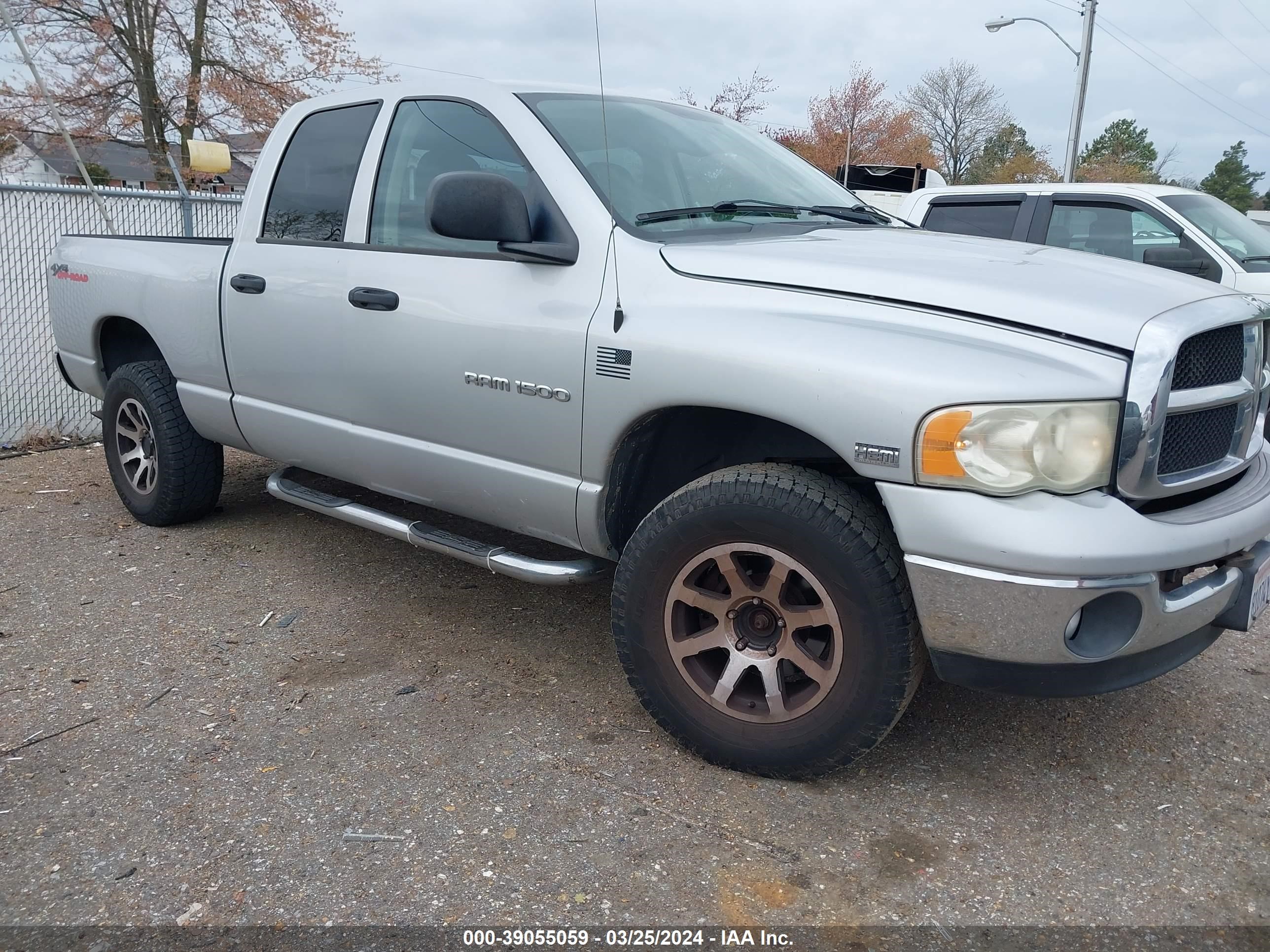 DODGE RAM 2004 1d7hu18d44s562777