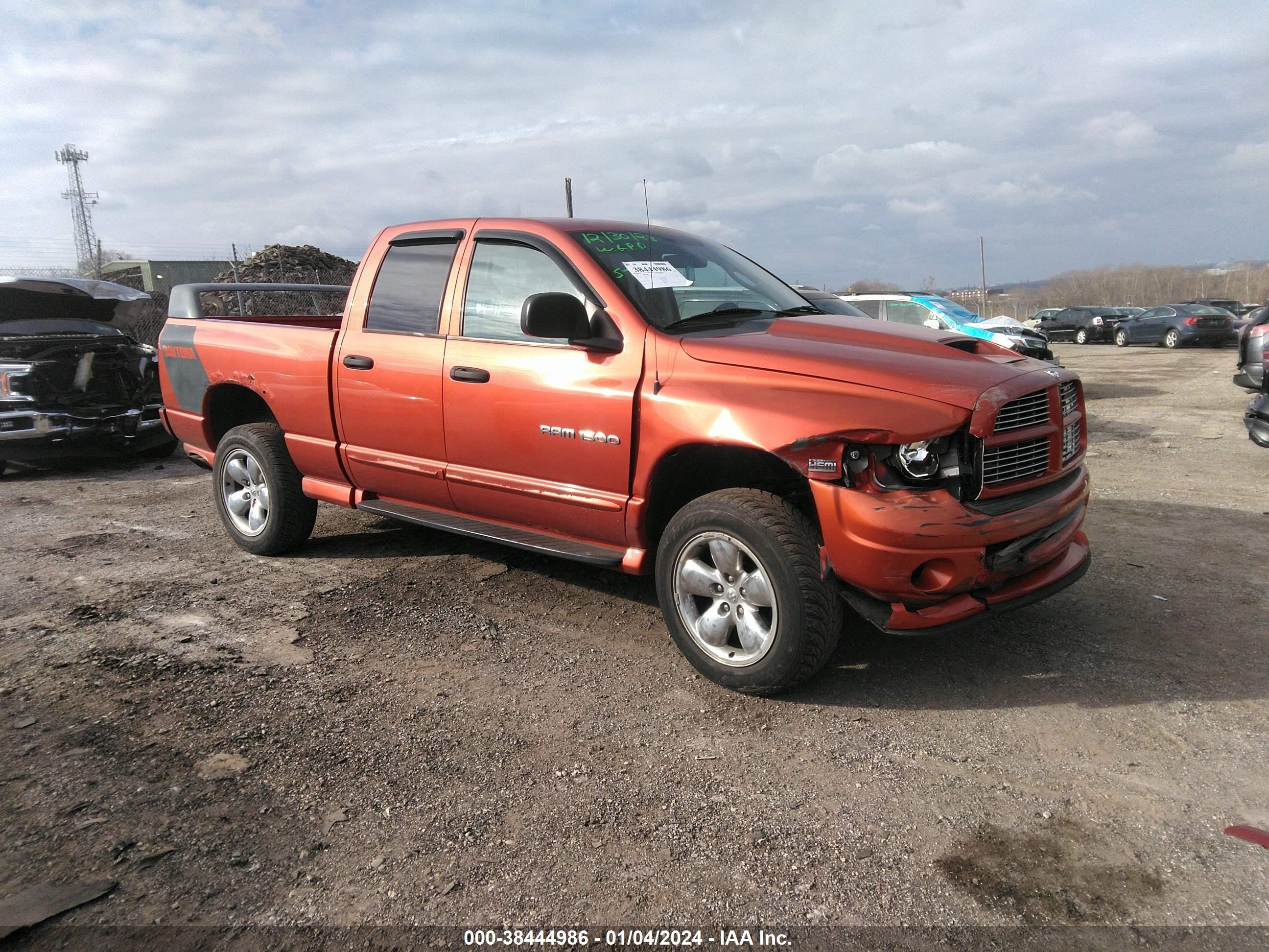 DODGE RAM 2005 1d7hu18d55j589767