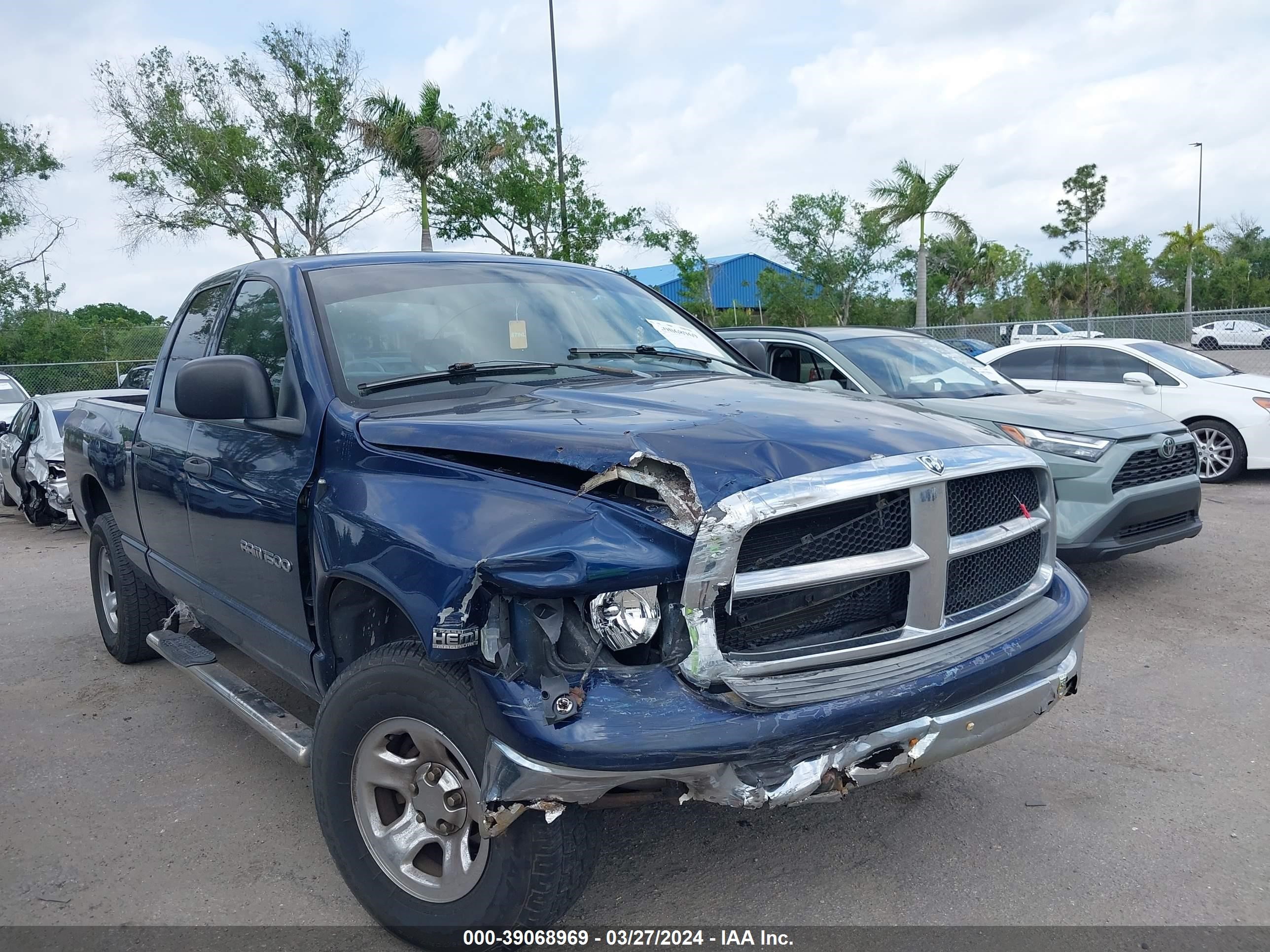 DODGE RAM 2005 1d7hu18d55s303006